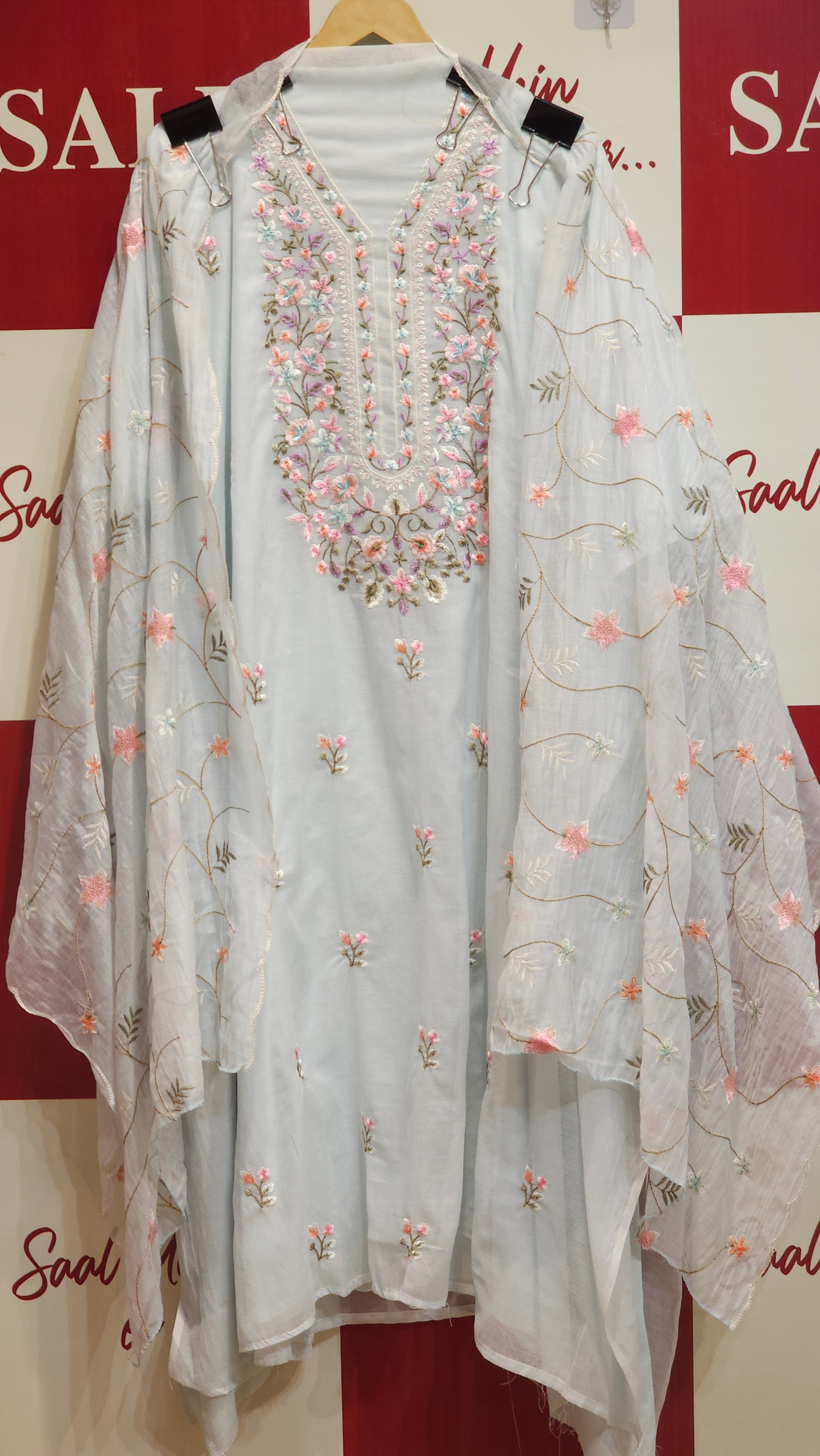 Mul Chanderi – Parsi Embroidered Elegance