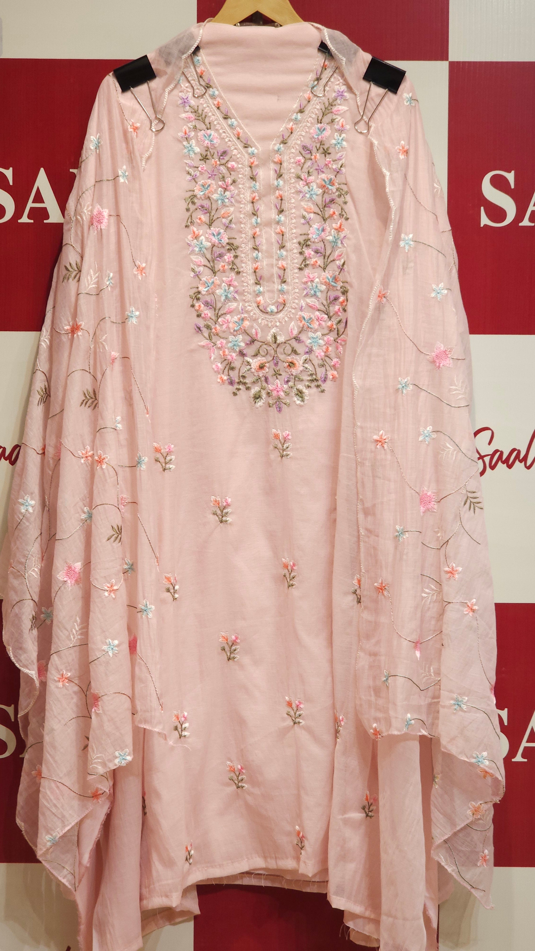 Mul Chanderi – Parsi Embroidered Elegance