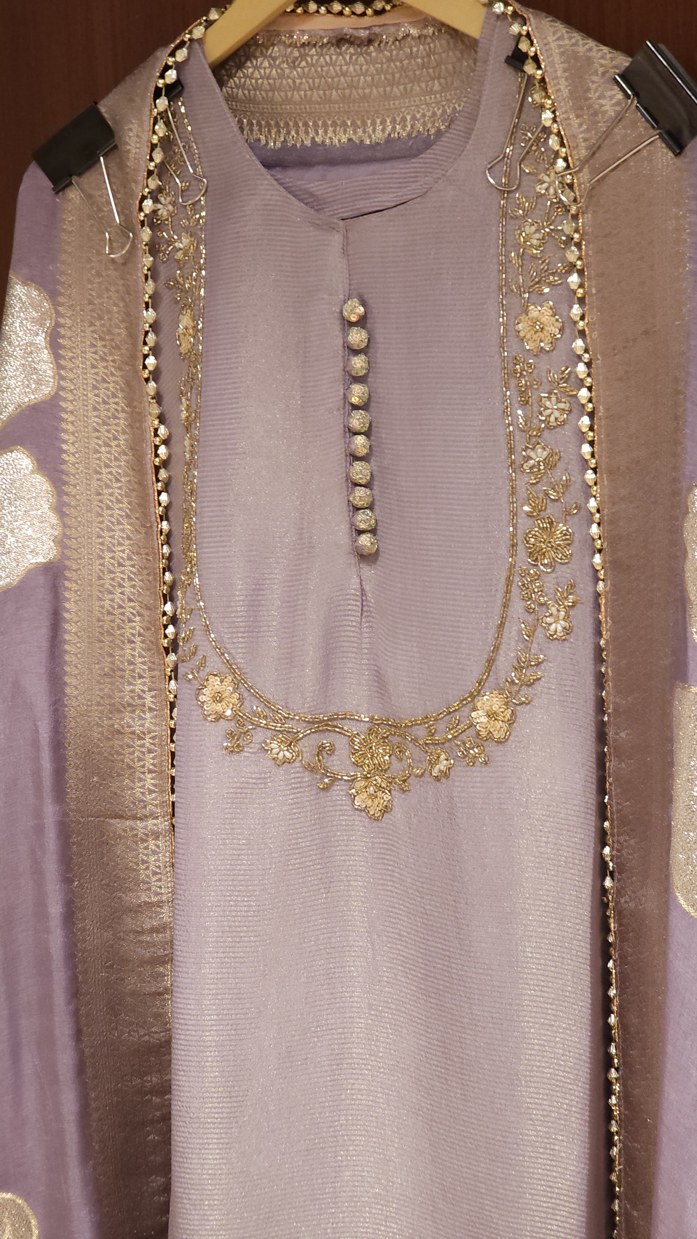 U-Neck Embroidery Suit in 4 new Shades