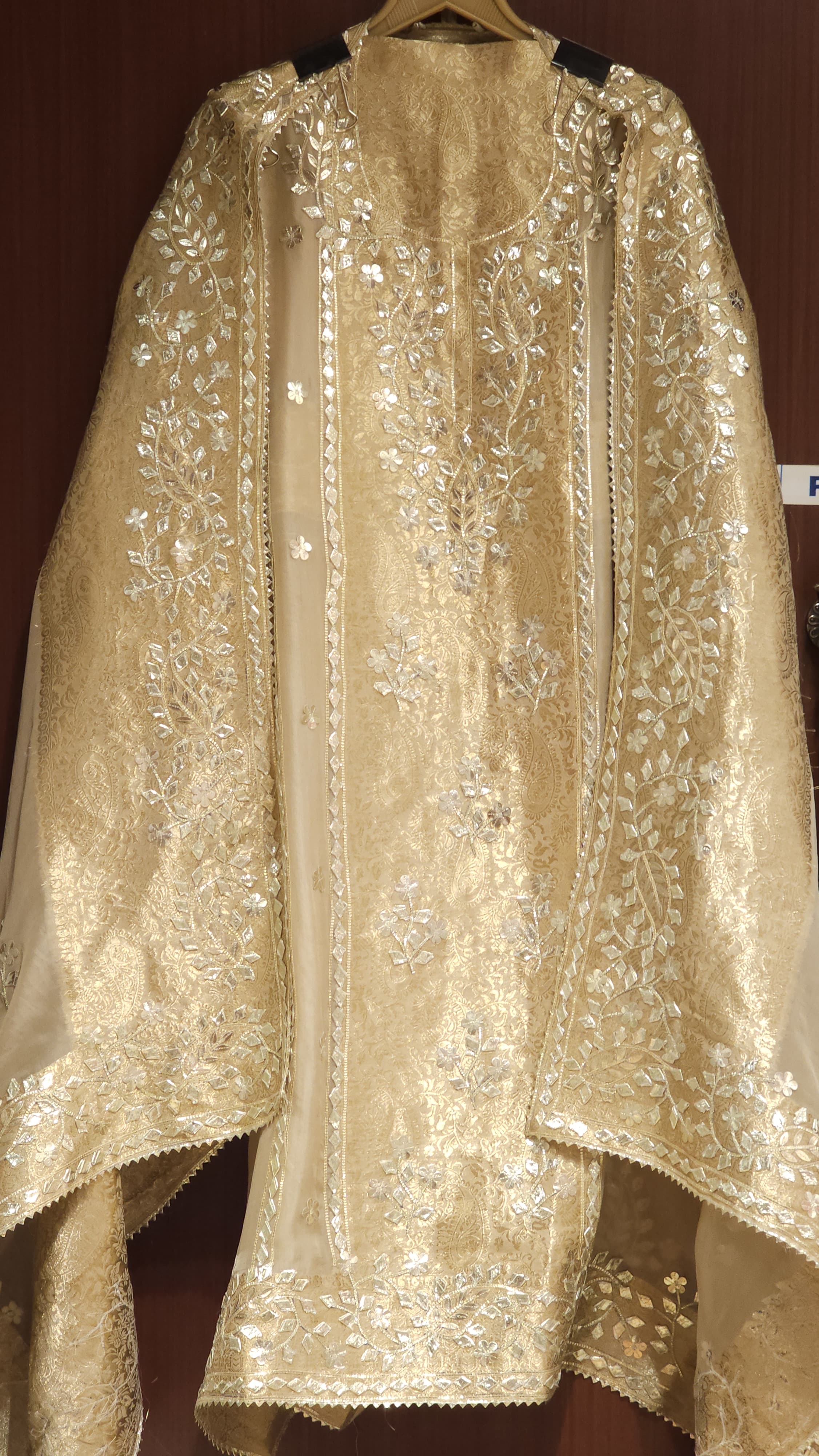 The Maharani Suit