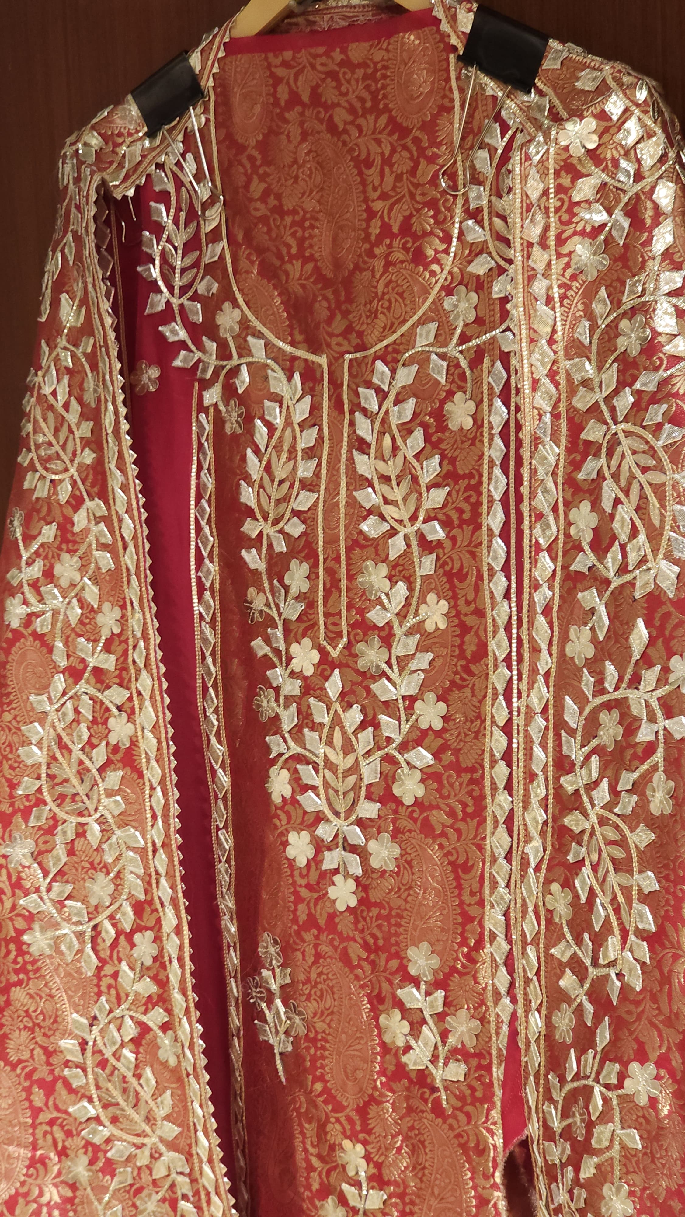 The Maharani Suit