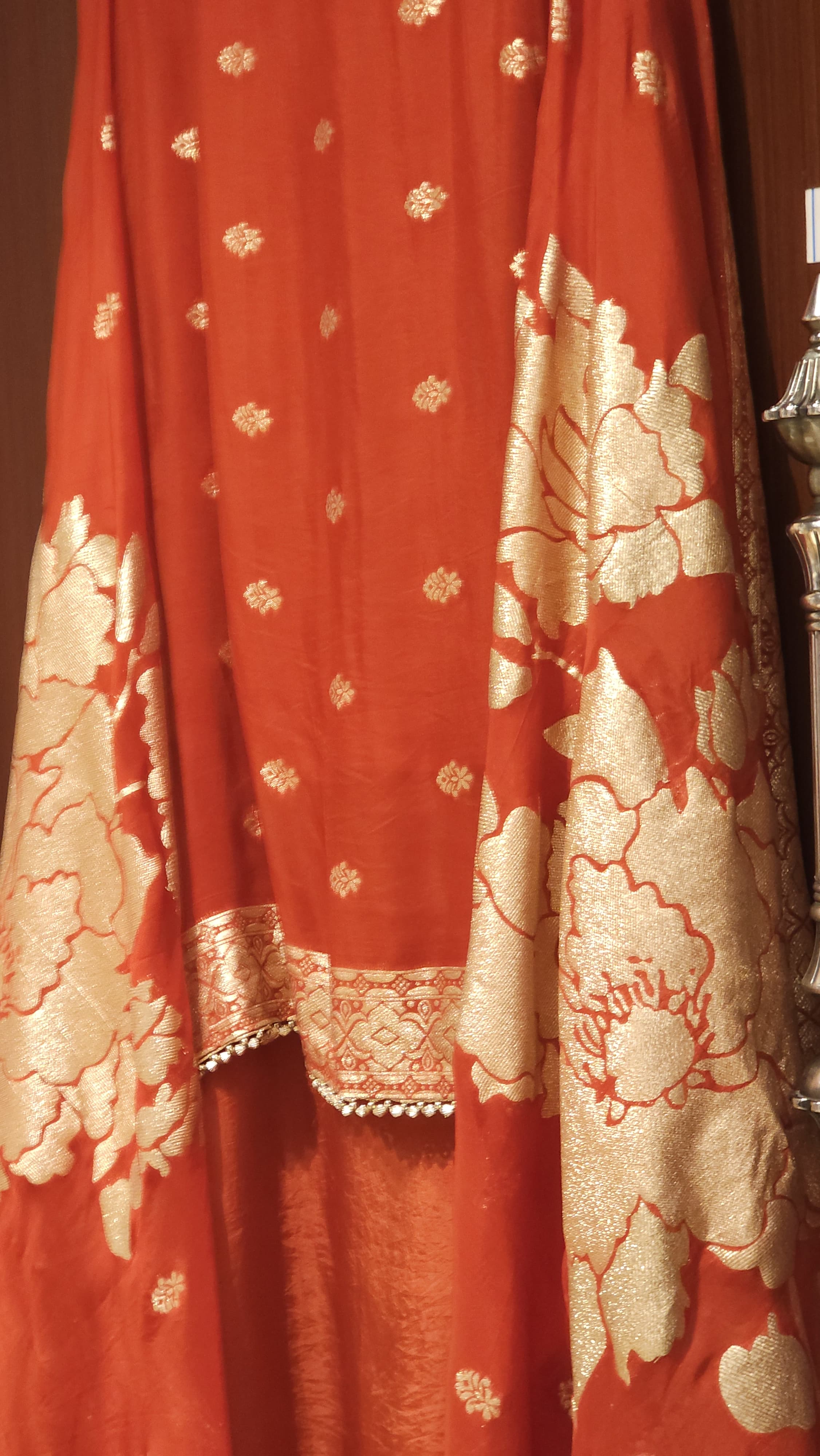 Zardozi on Crepe Silk & Banarasi Dupatta