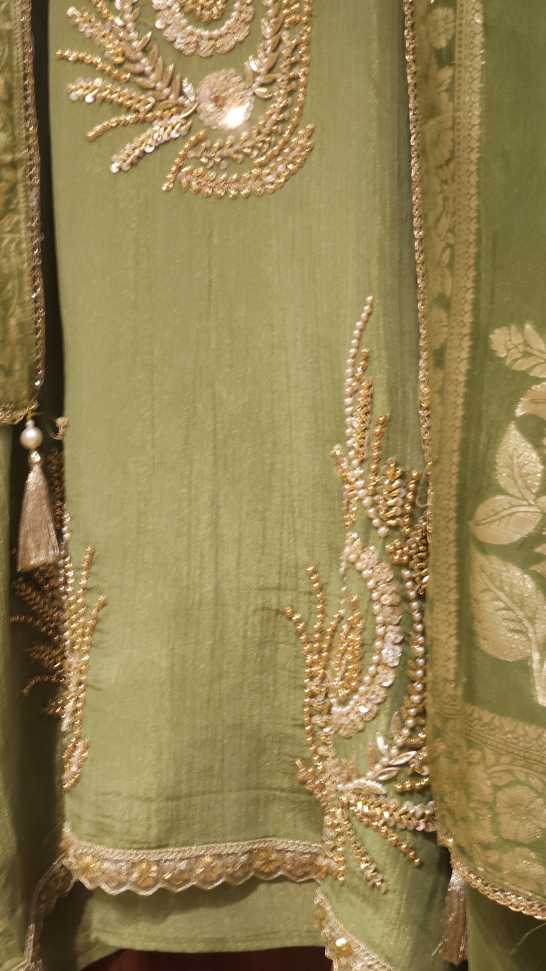 First-Ever Ornamental Embroidery Suit