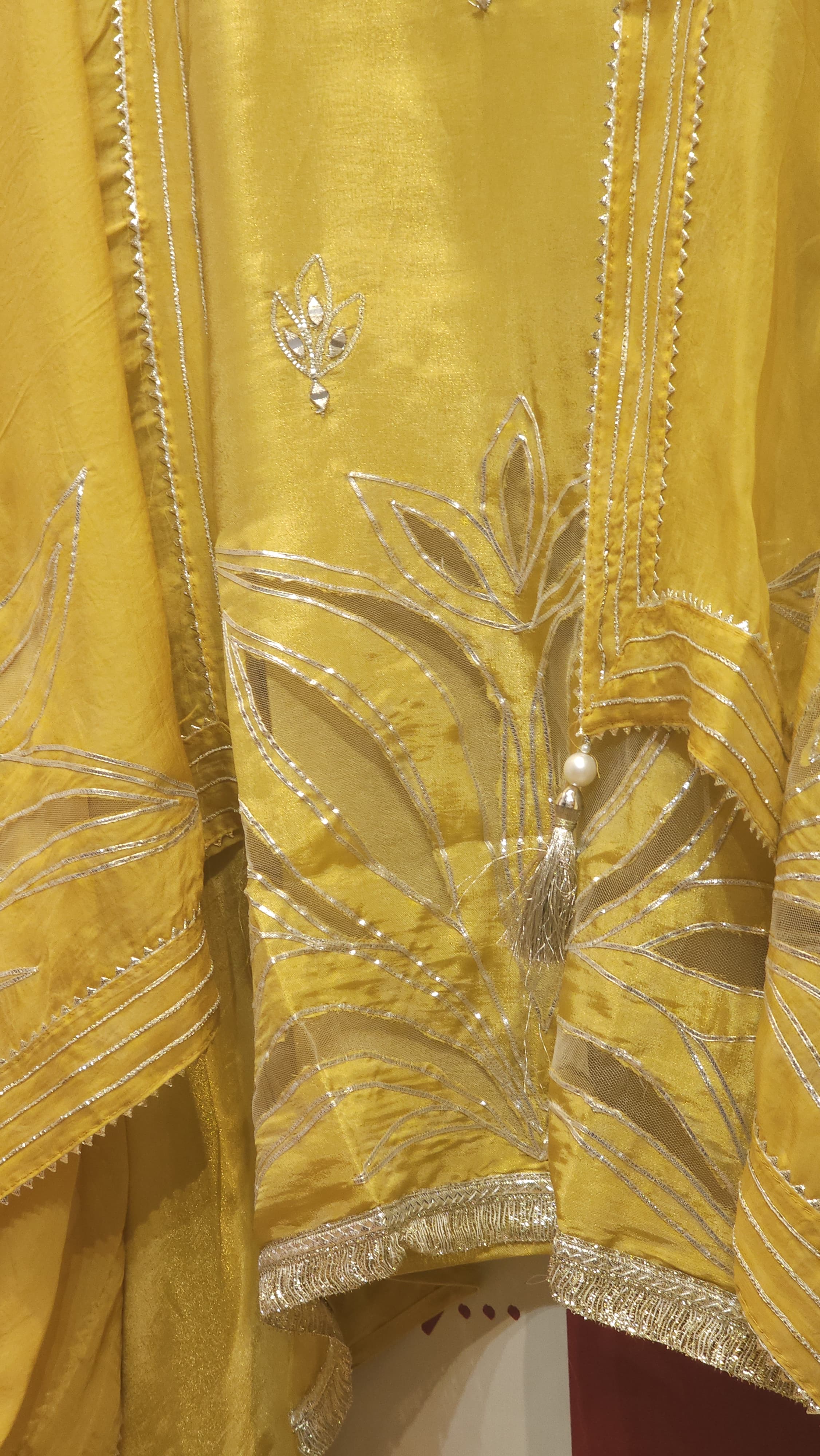 Applique & Mirror Elegance in Soft Tissue