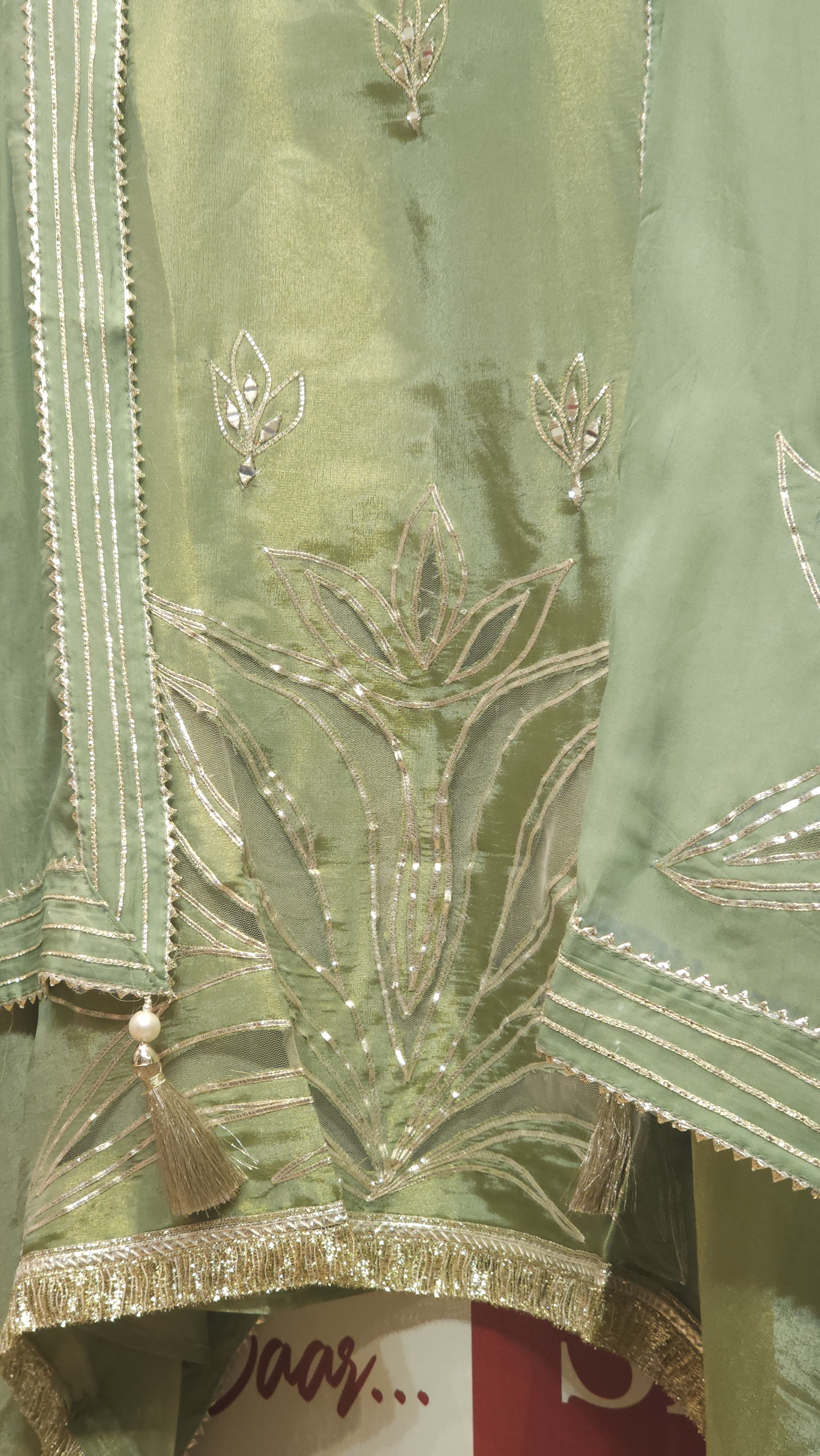 Applique & Mirror Elegance in Soft Tissue
