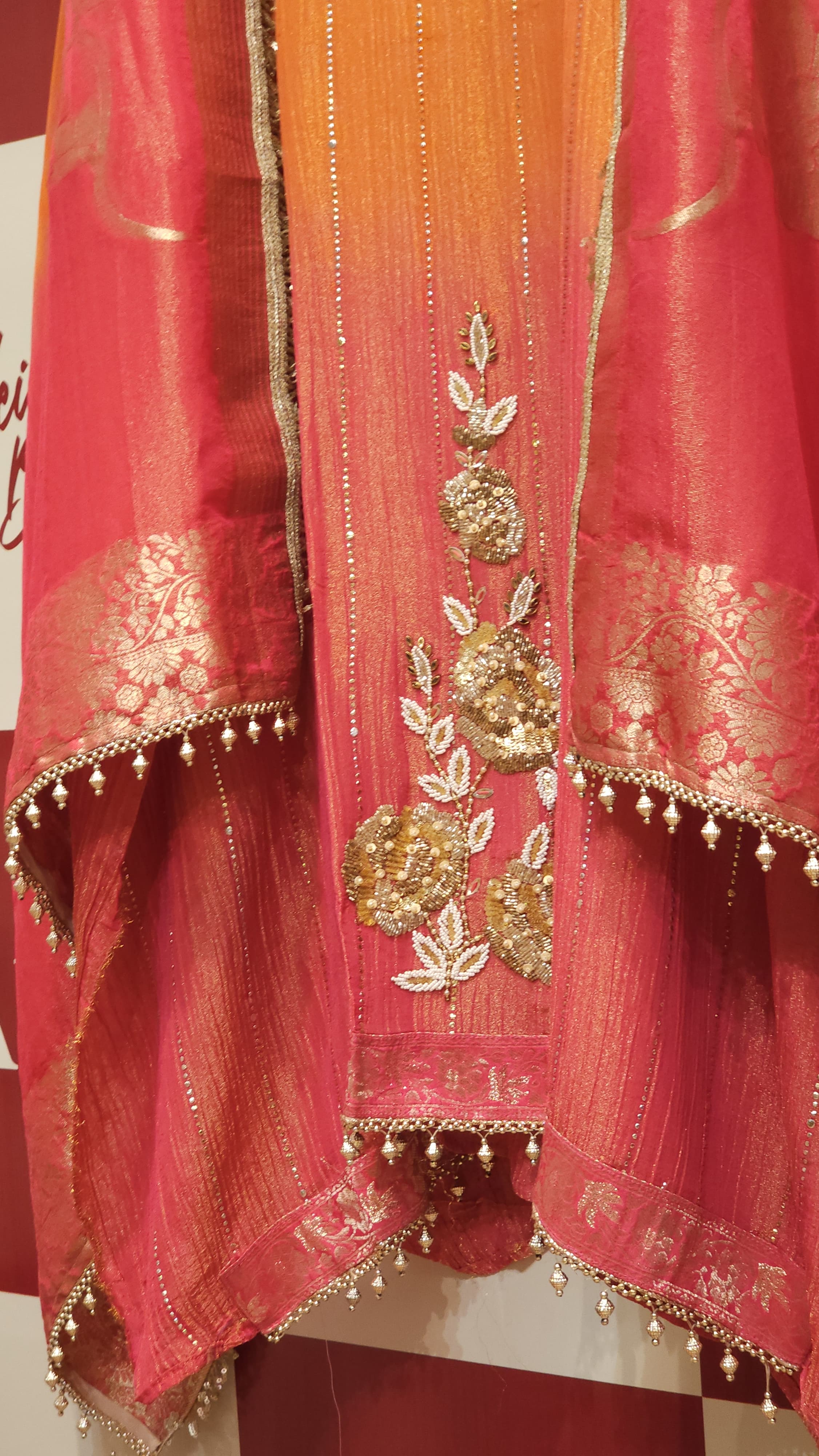 Crushed Tissue & Banarasi Gold Glam