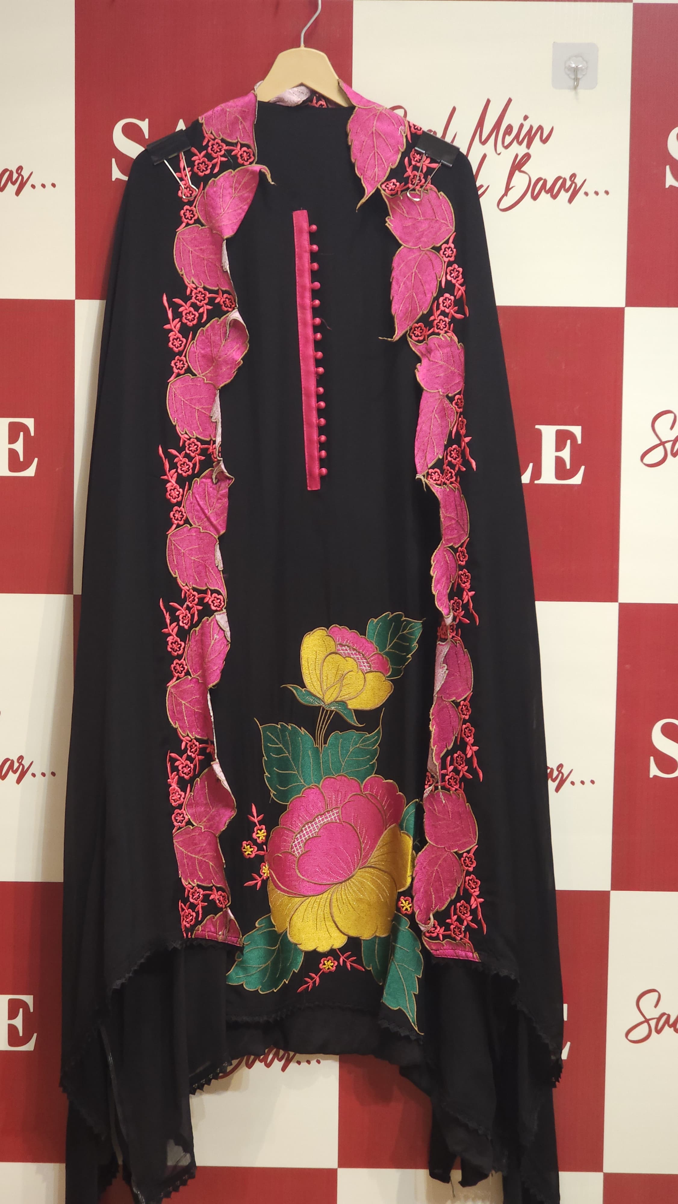Gulaab 3.0 – Soft Organza Embroidered Suit