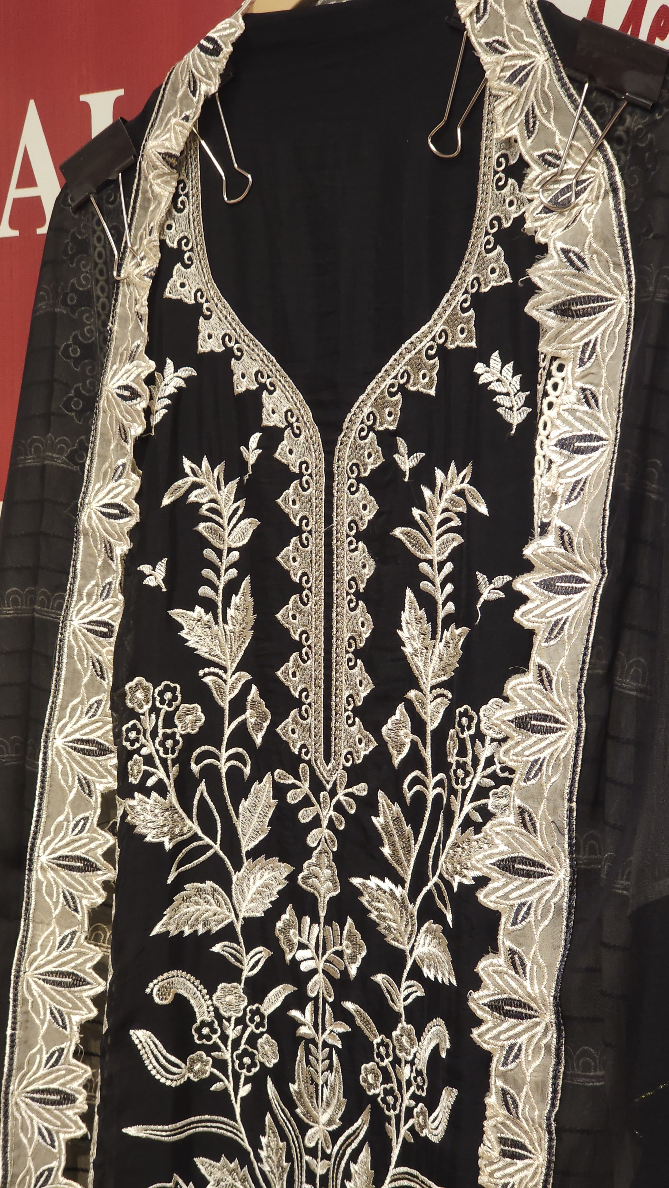 Pakistani Organza Embroidered Suit – Limited Edition