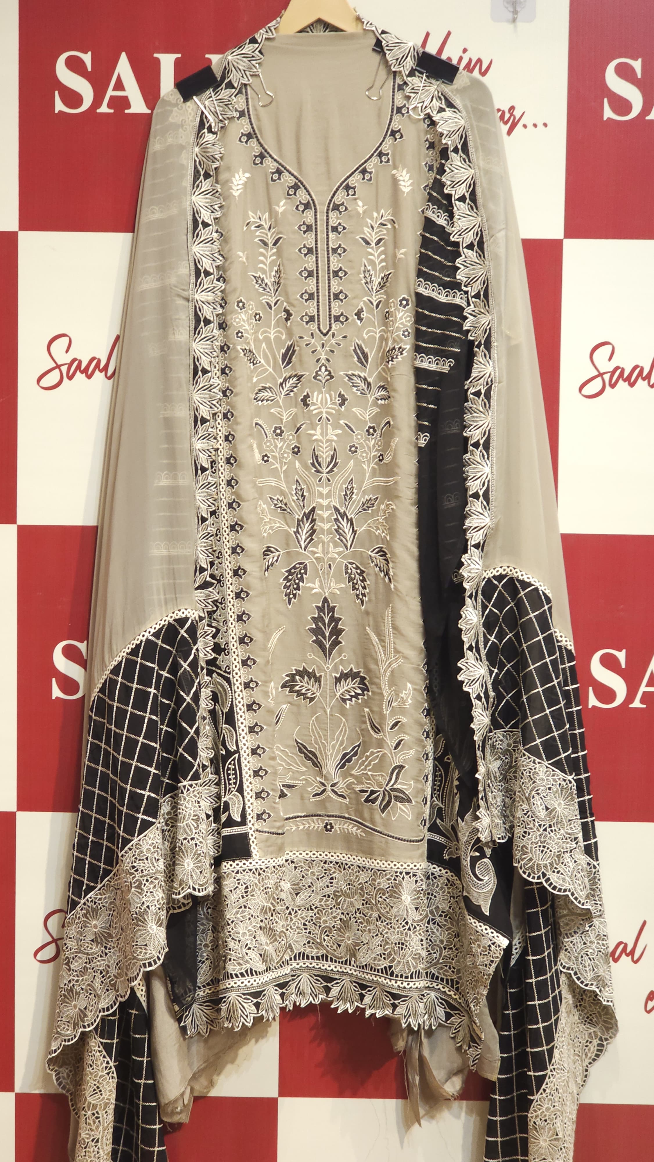 Pakistani Organza Embroidered Suit – Limited Edition