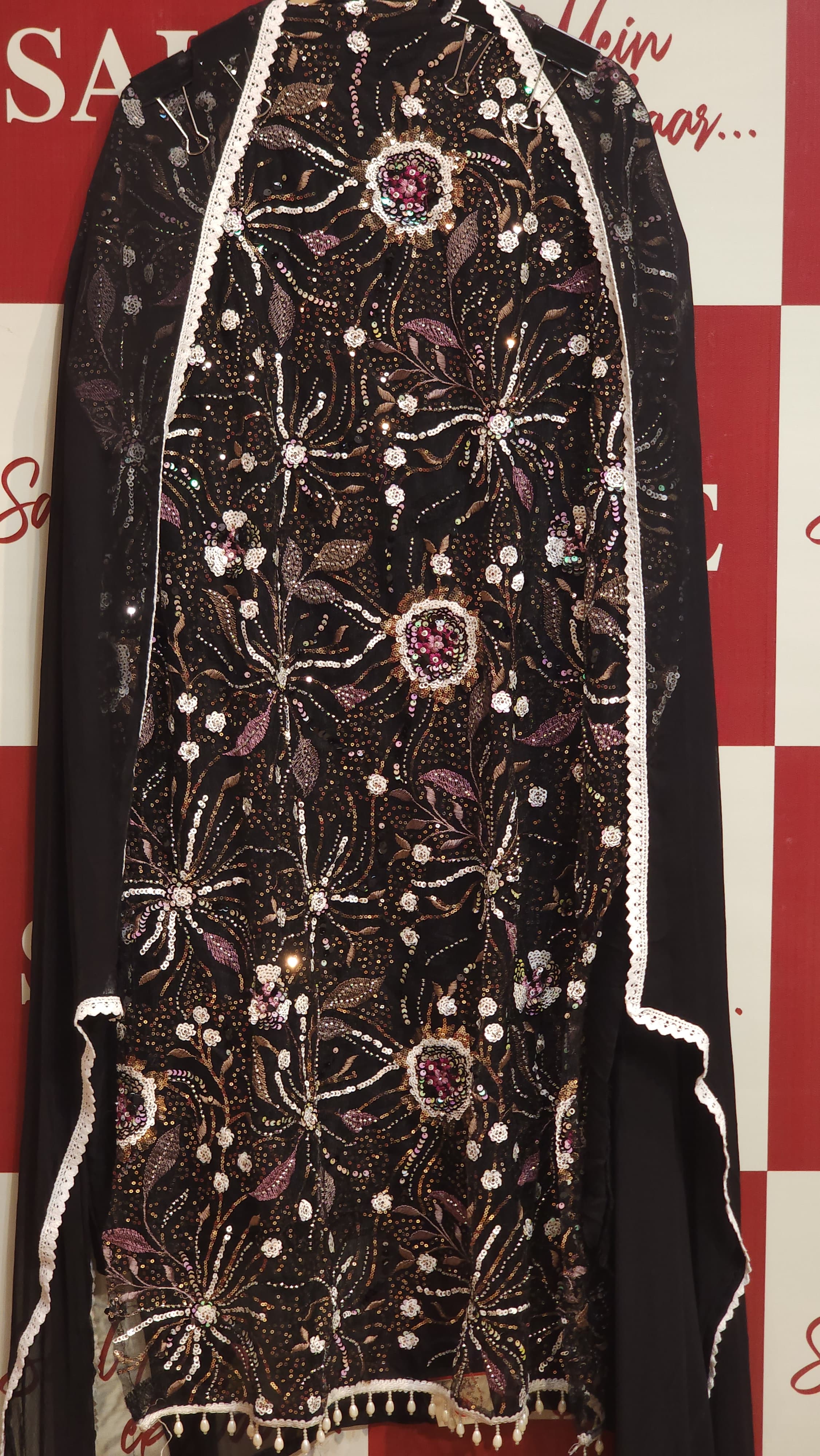 Viral Indo-Western Embroidered Suit