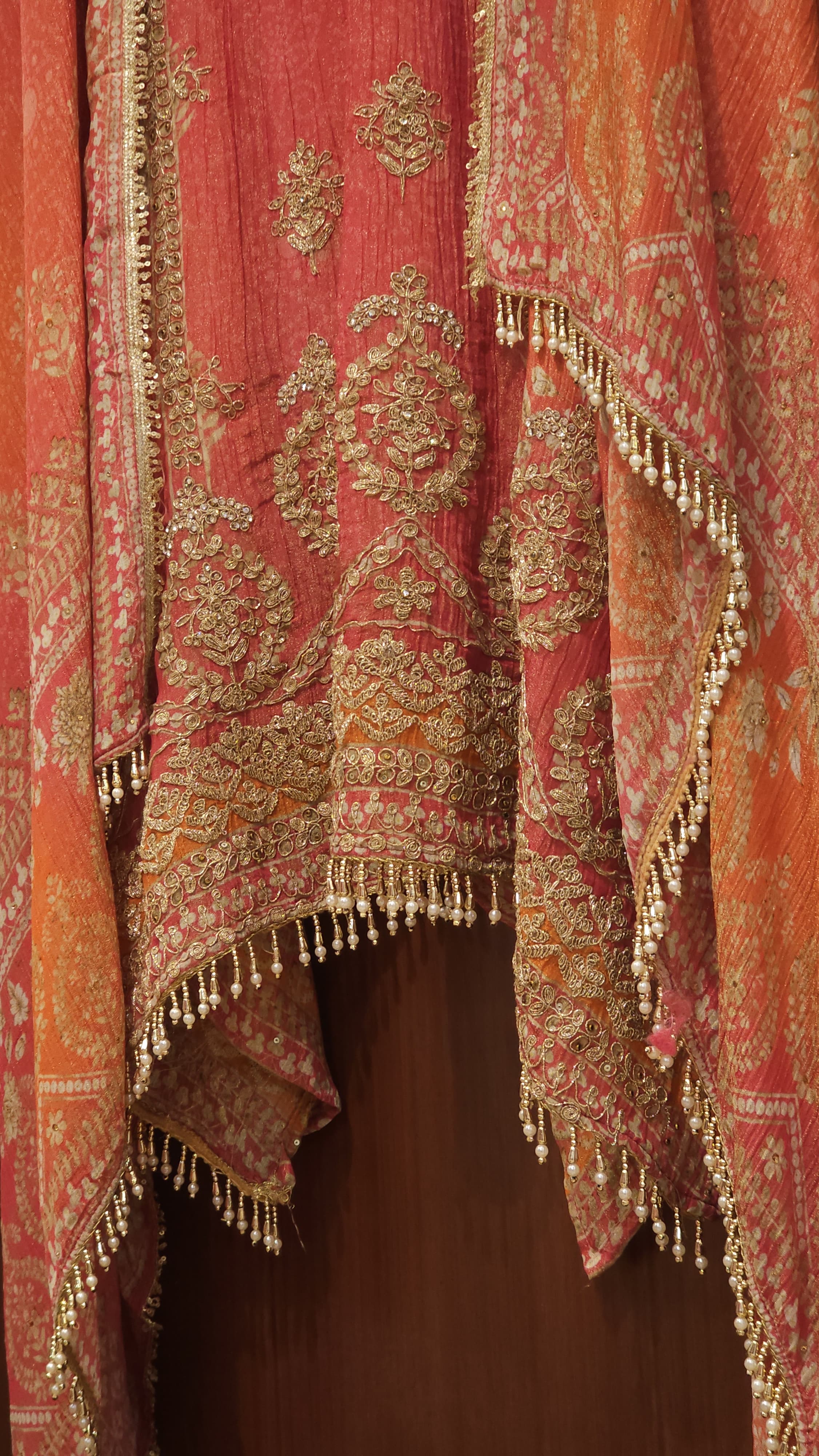 Ombre Shading Crushed Tissue & Rajwada Embroidery
