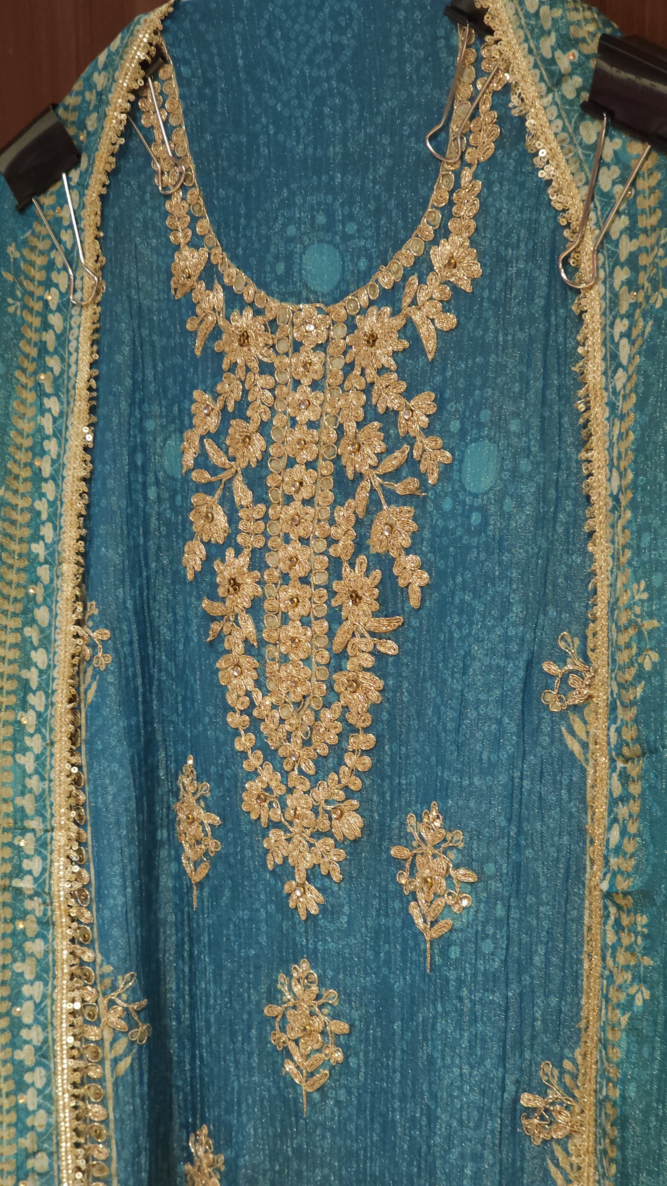 Ombre Shading Crushed Tissue & Rajwada Embroidery
