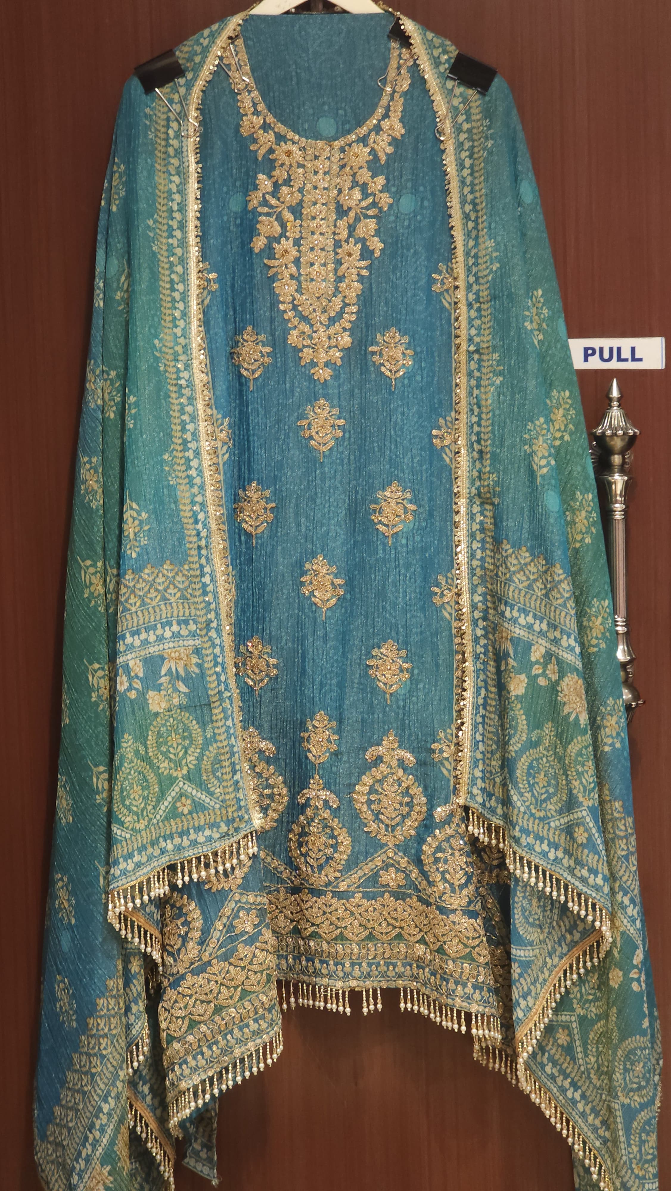 Ombre Shading Crushed Tissue & Rajwada Embroidery
