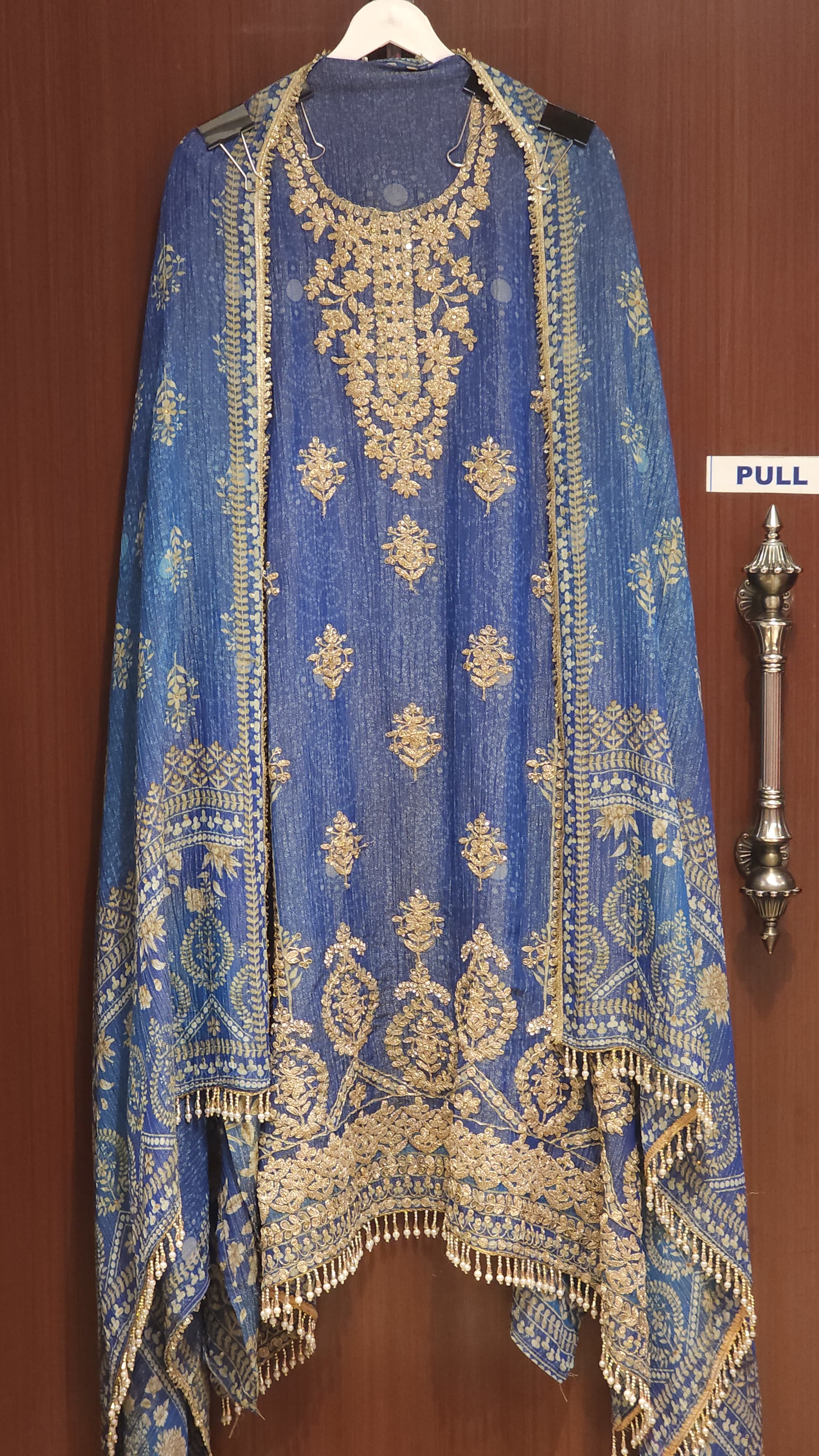 Ombre Shading Crushed Tissue & Rajwada Embroidery