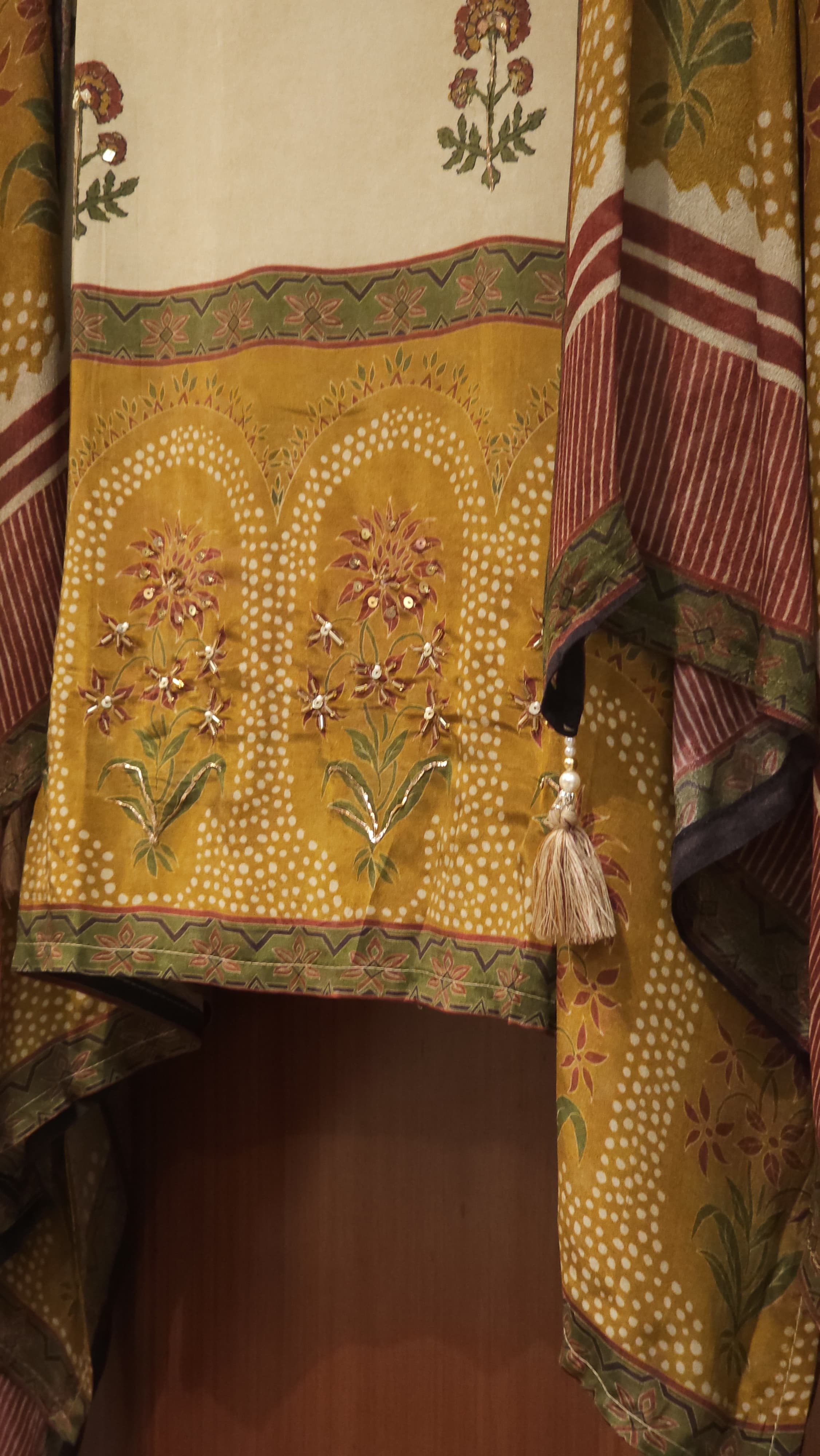 Soft Olive Kalamkari Crepe Suit