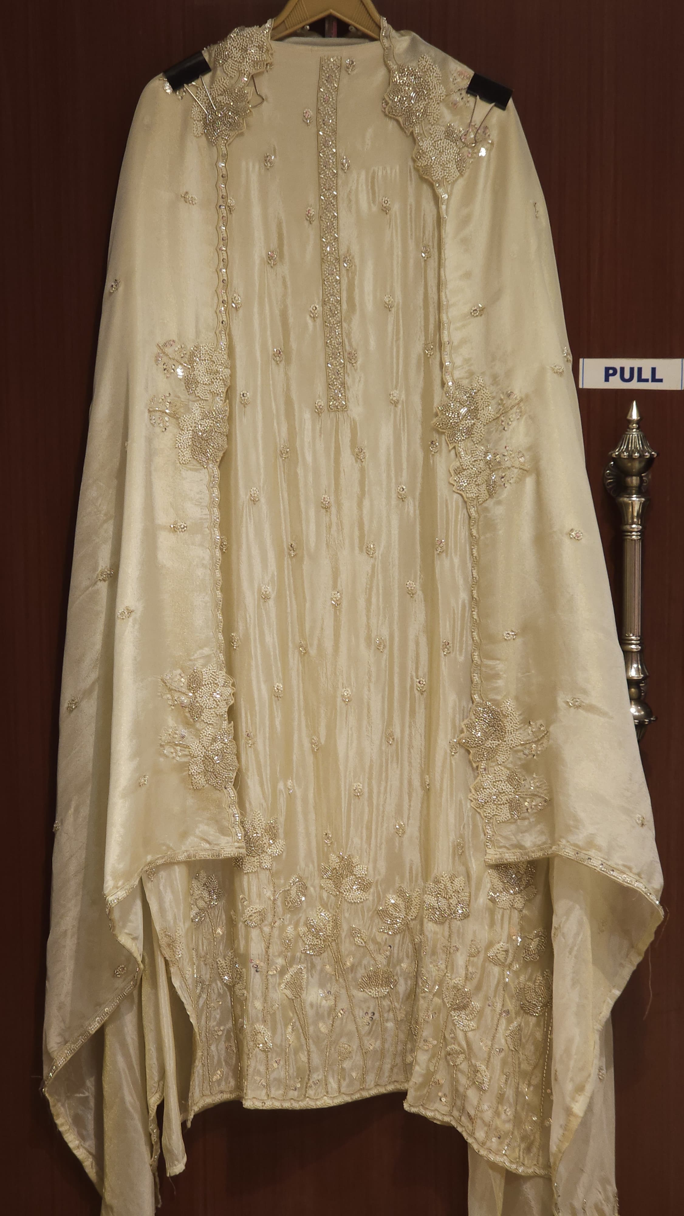 Designer-Inspired Soft Tissue Suit with Embroidery
