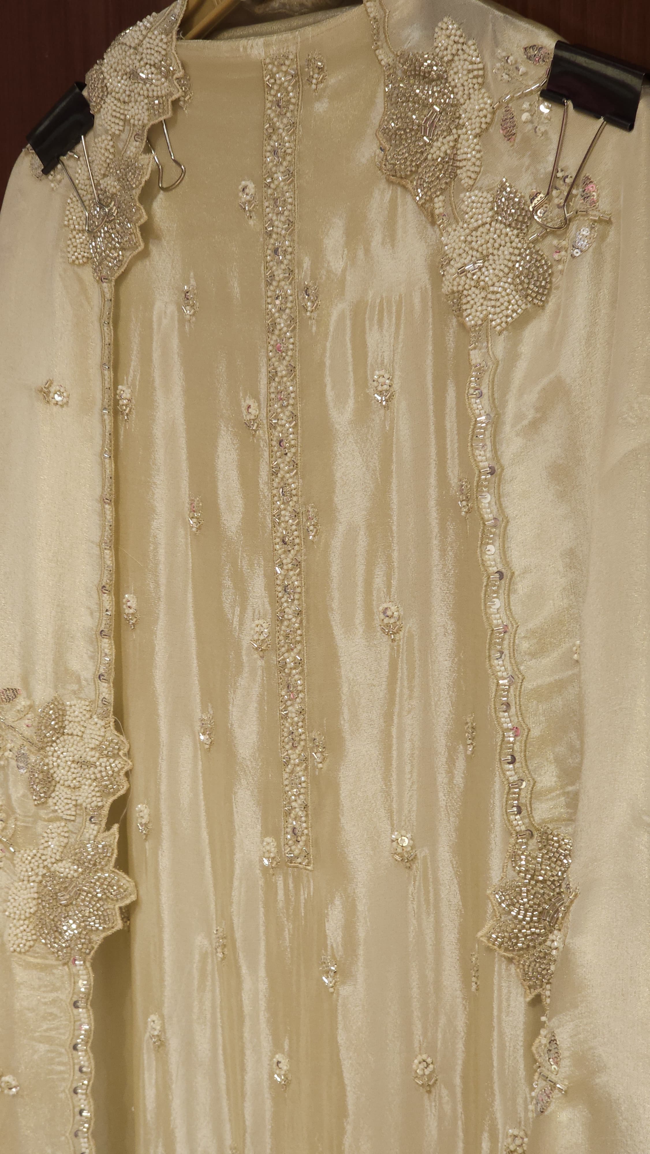 Designer-Inspired Soft Tissue Suit with Embroidery