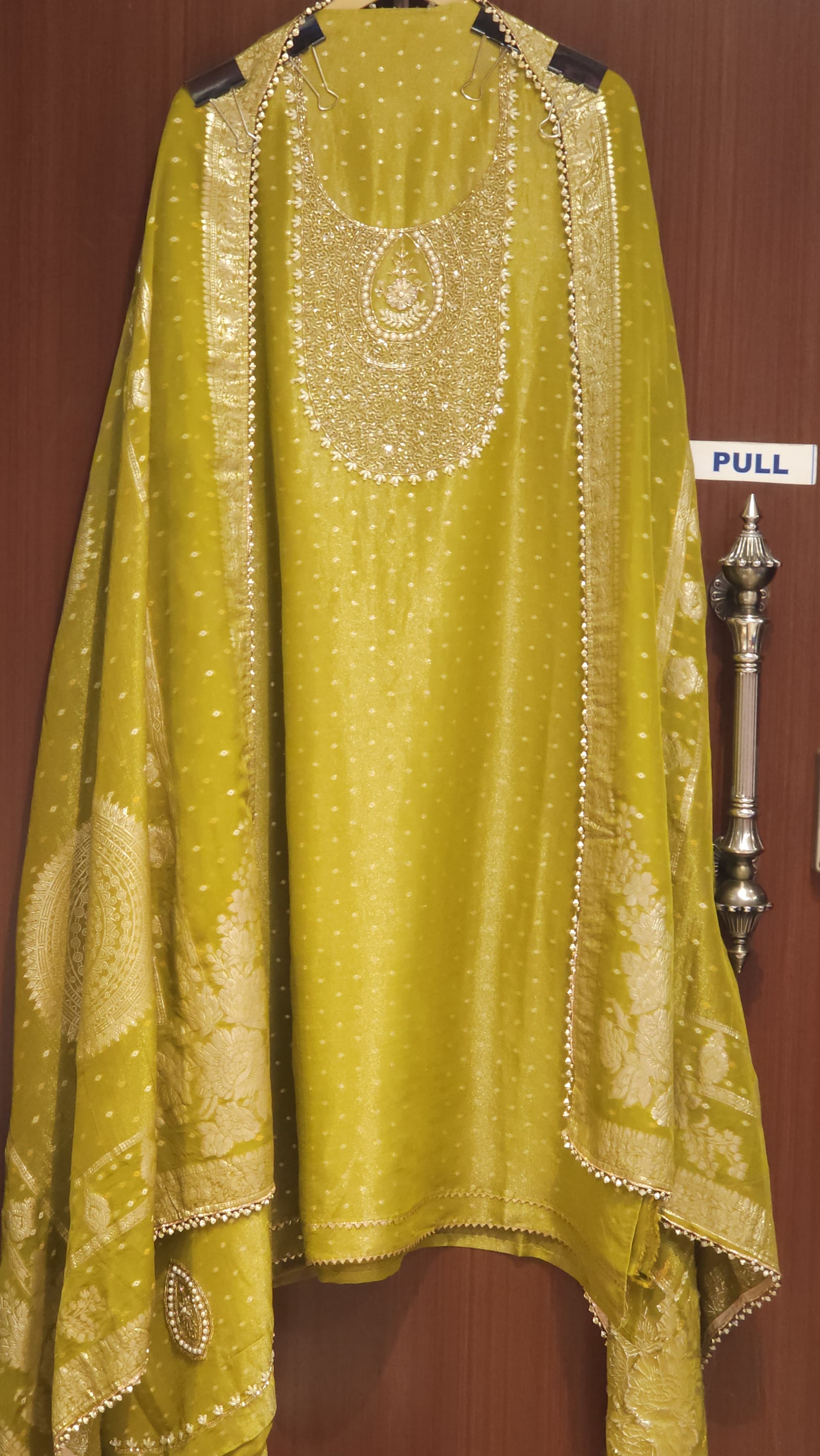 Authentic Tanchui Silk Dupatta & Banarasi Tissue Suit