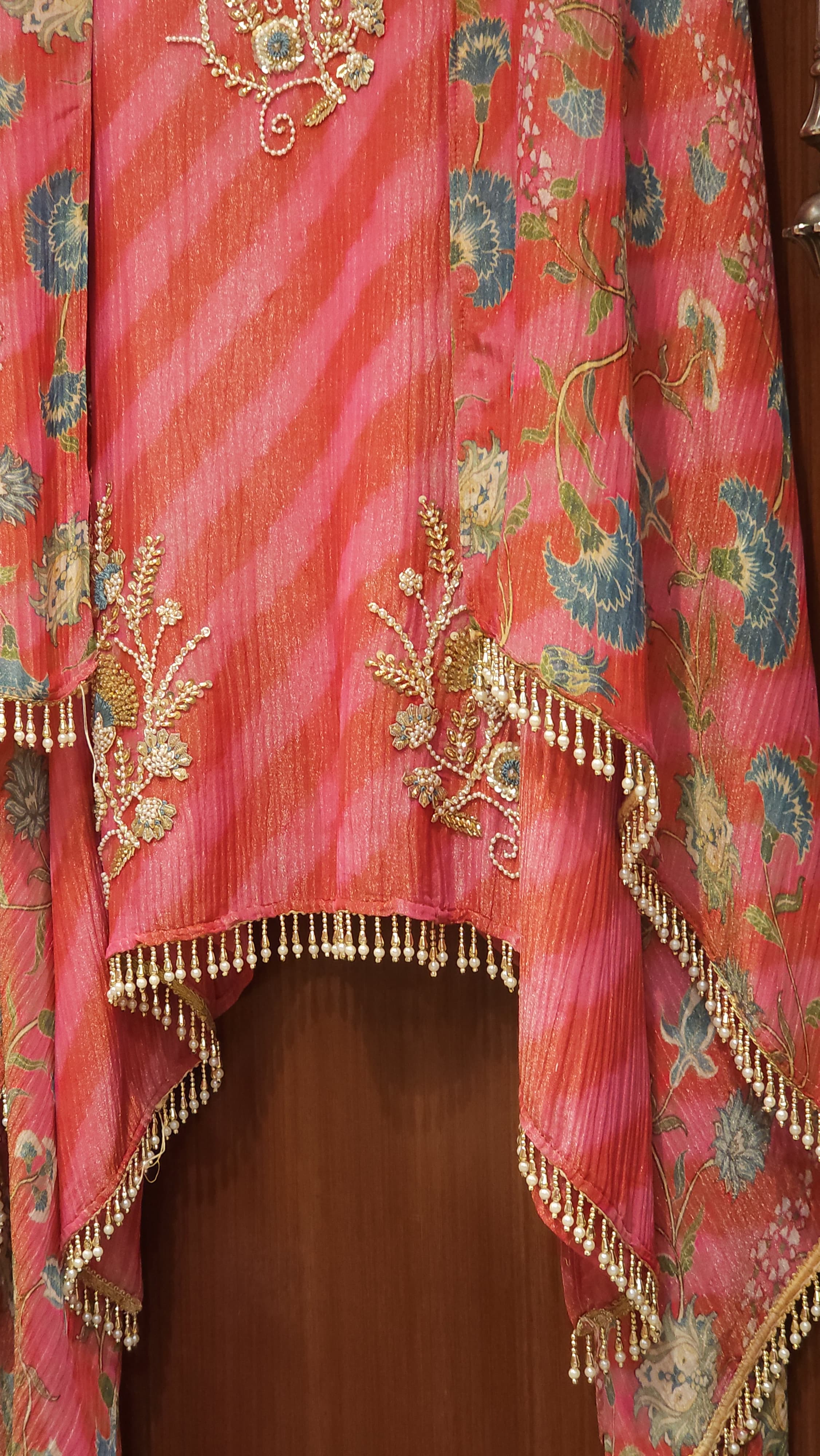 Ornamental Embroidery Crushed Shimmer Tissue Suit