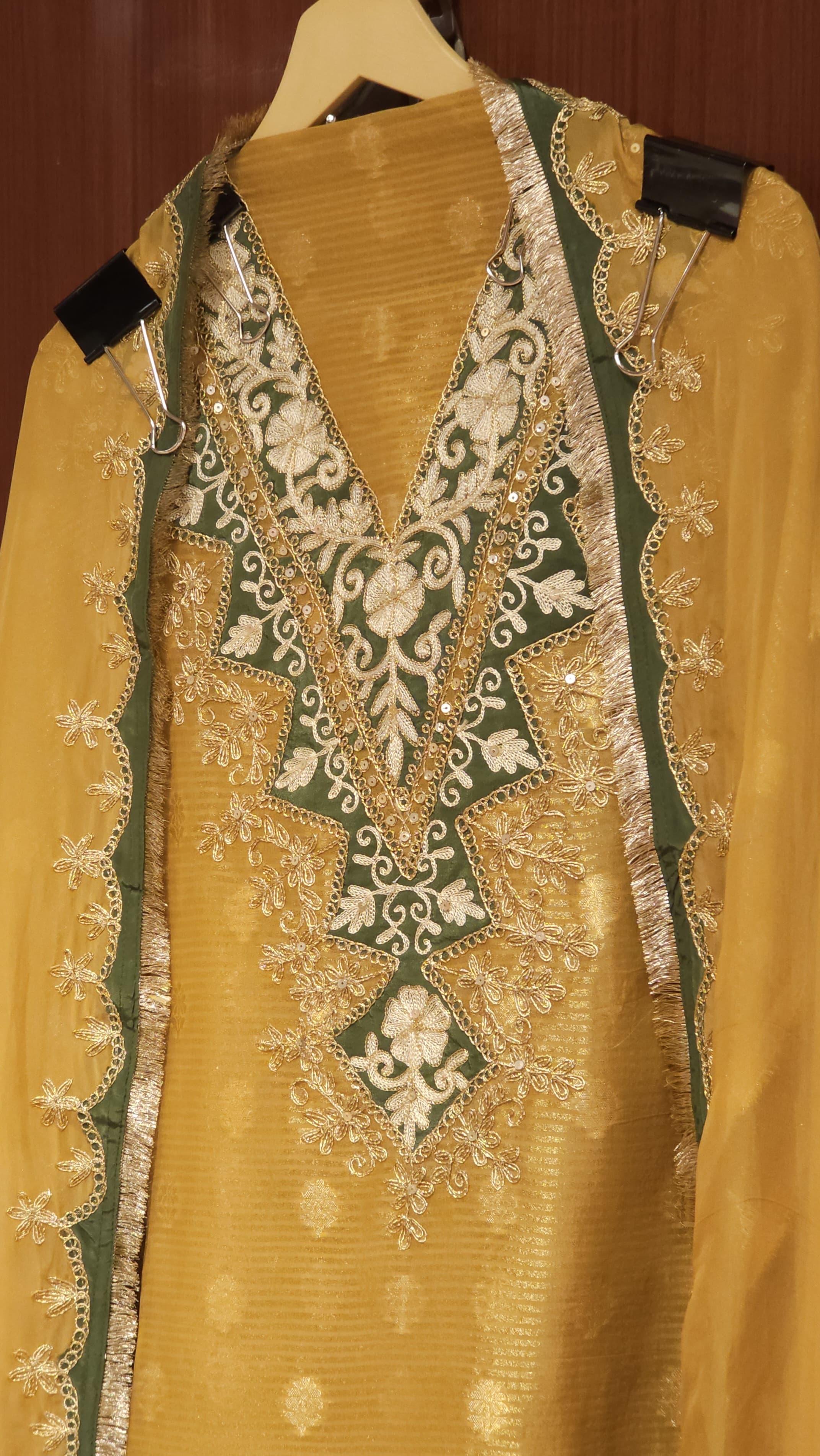 Heena Kochhar Inspired Suit