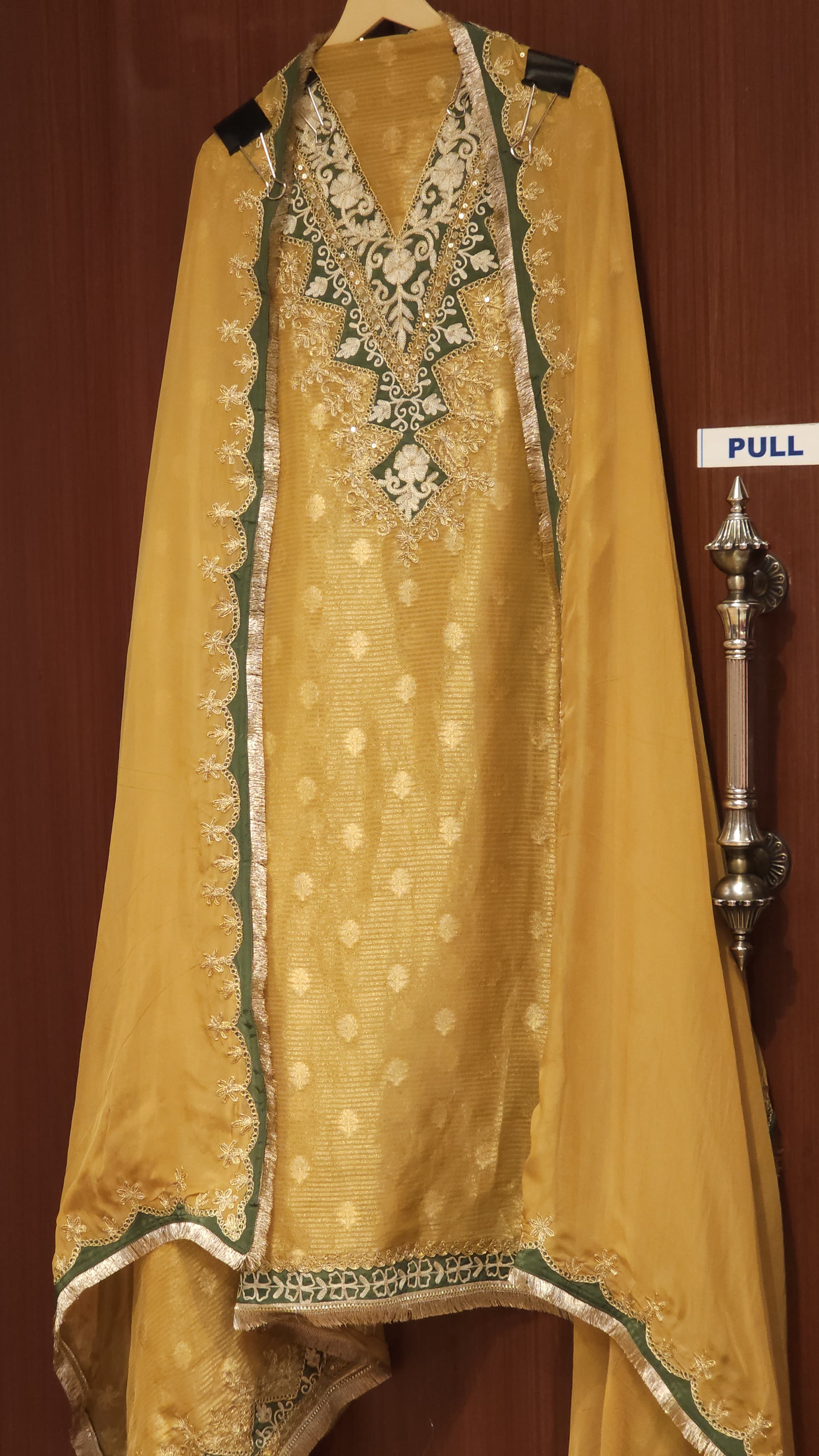 Heena Kochhar Inspired Suit