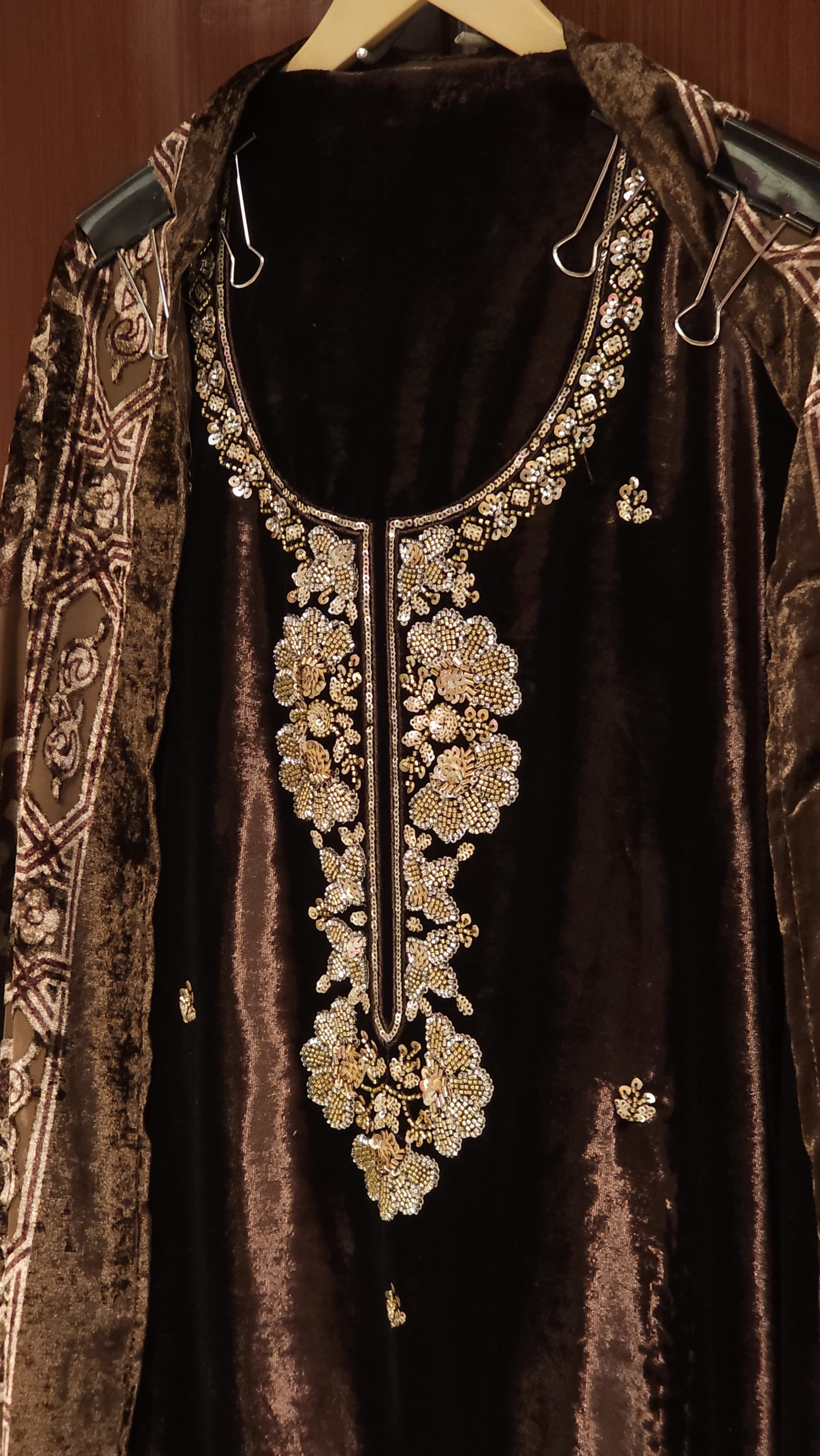 Velvet Suit with Brasso dupatta & Jamawar Silk bottom