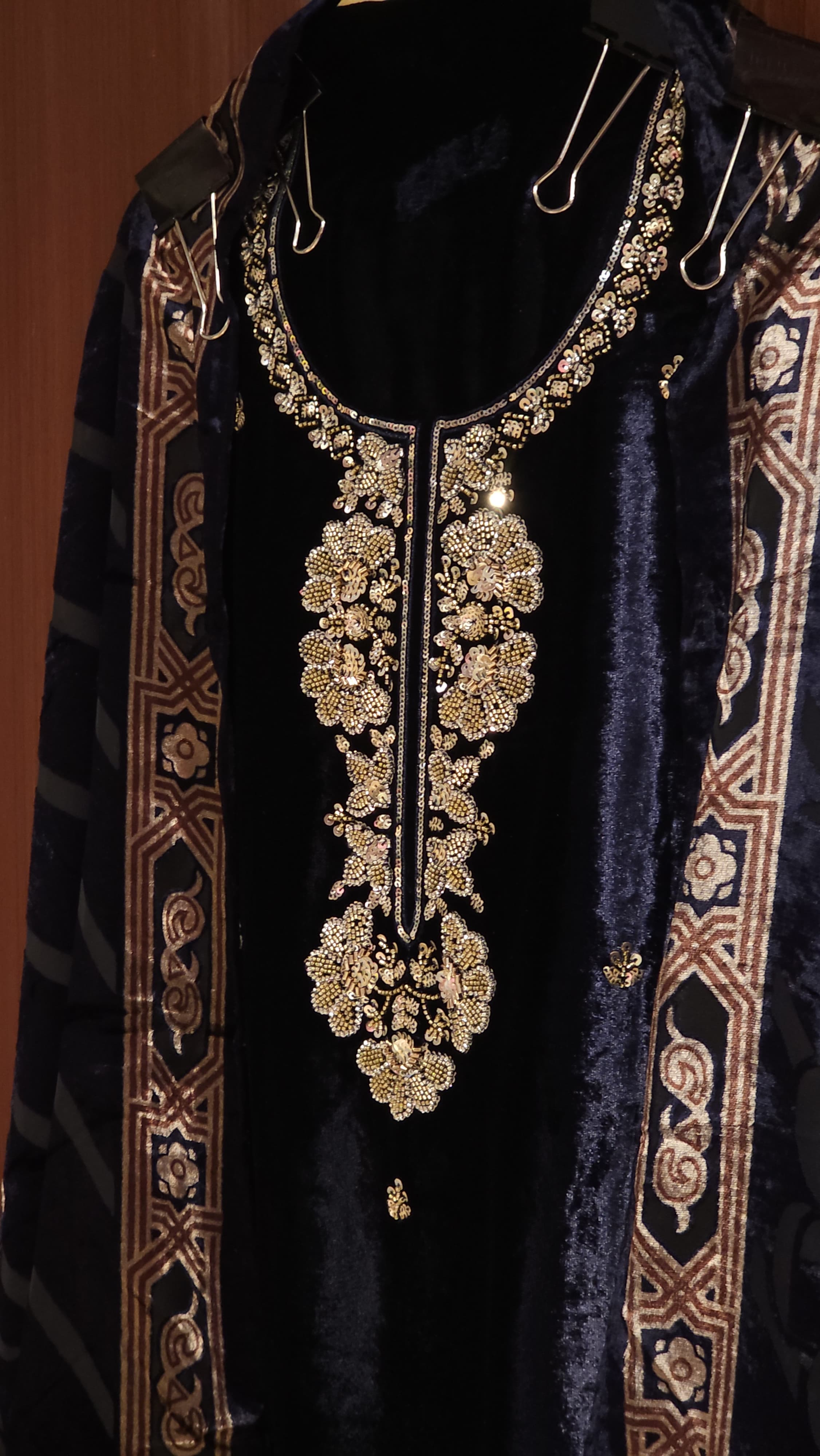 Velvet Suit with Brasso dupatta & Jamawar Silk bottom
