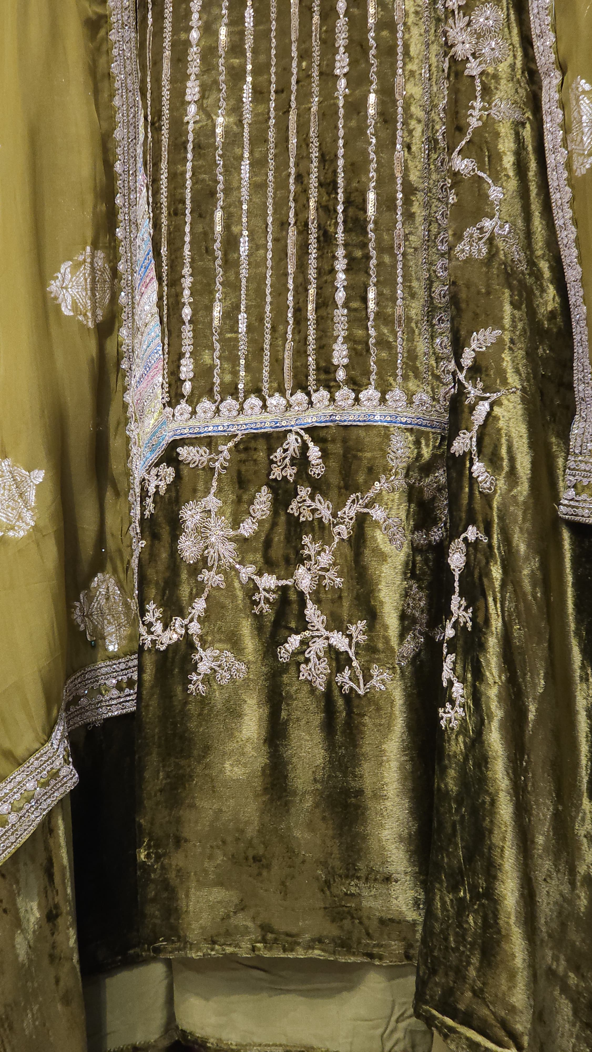 Shahi Velvet Suit in Rajwada look