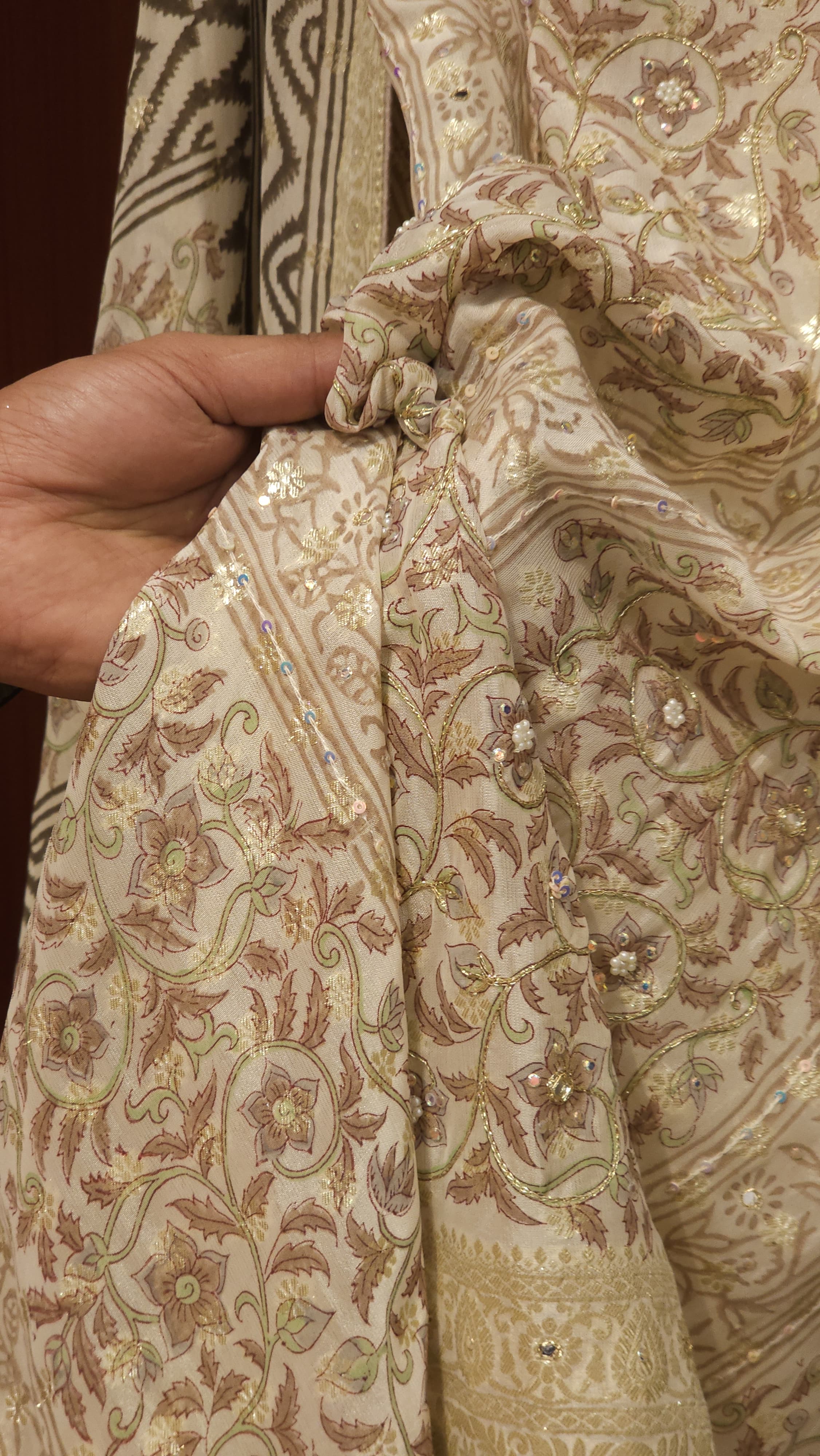 Taneira Silk Kalamkari Suit