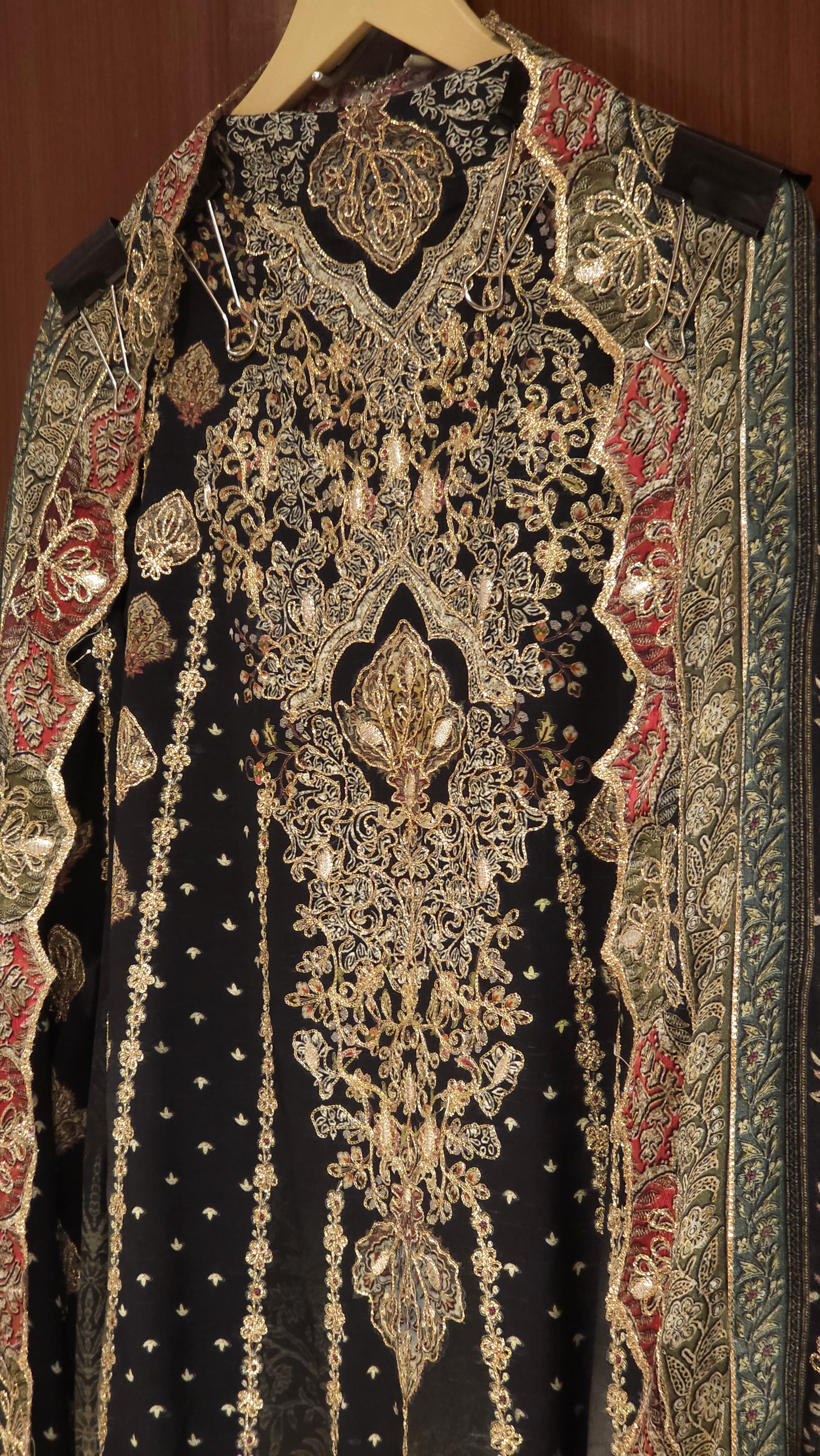 Pure Crepe A-Line Suit– illusion of an Anarkali