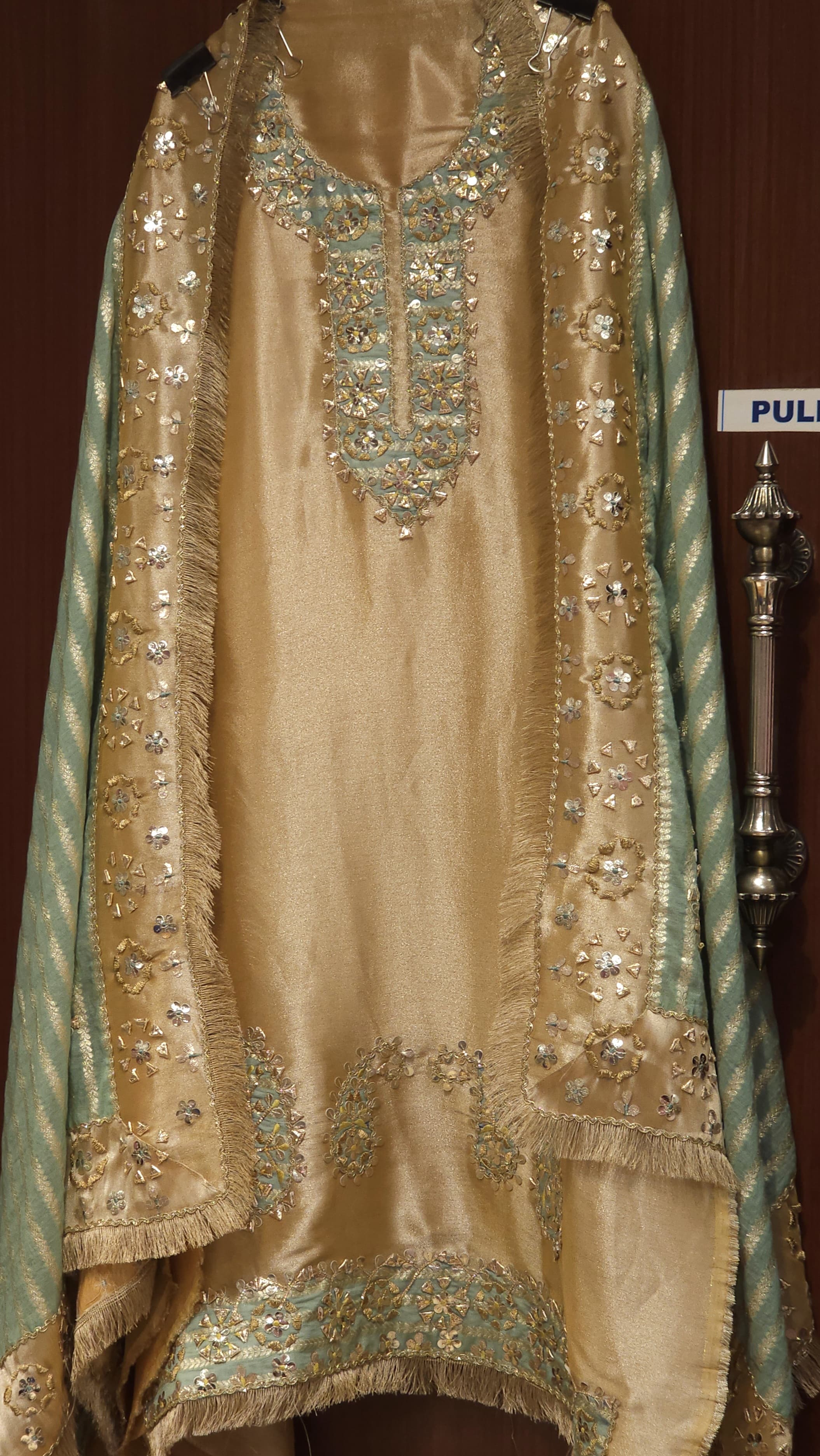 Viral Design Returns - The Russian Tissue Edit