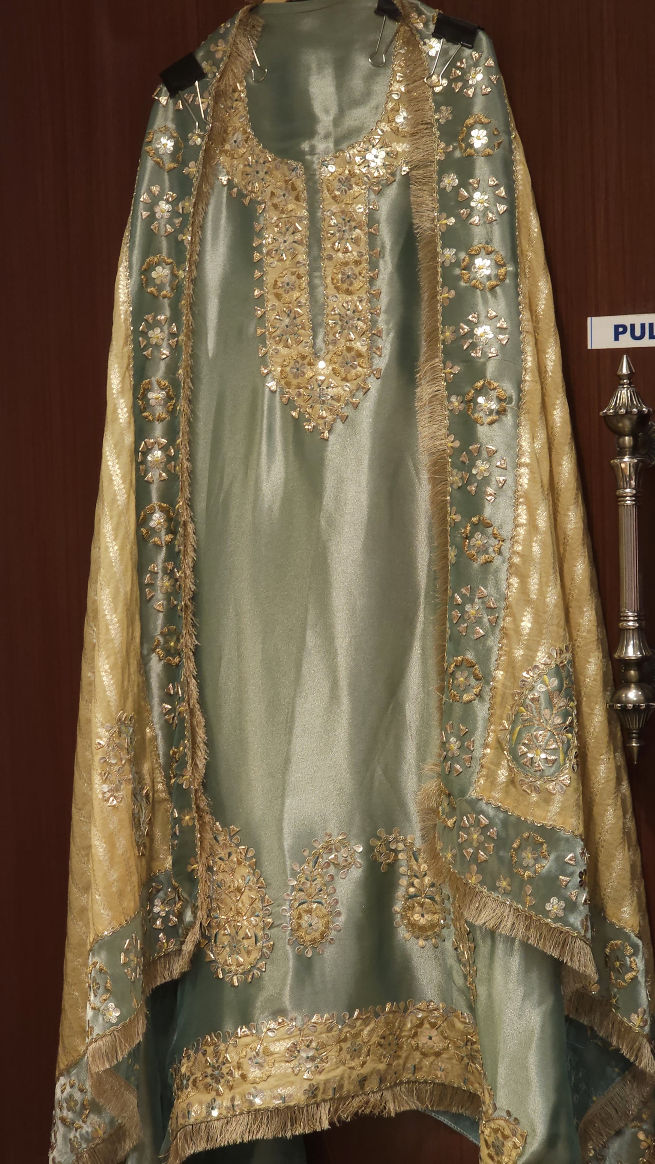 Viral Design Returns - The Russian Tissue Edit