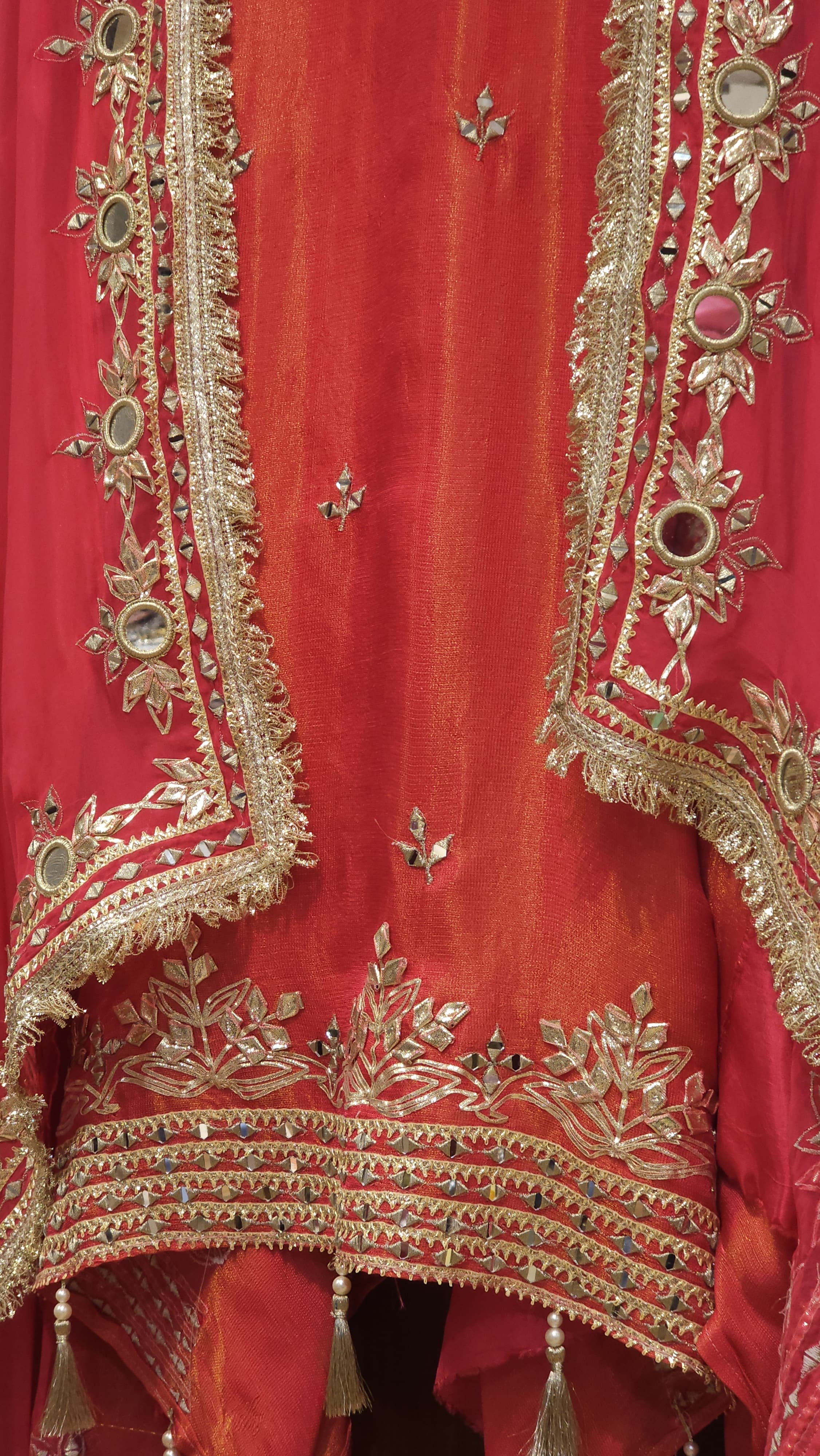 Texture Gold Tissue, Original Mirror & Gota Work Suit