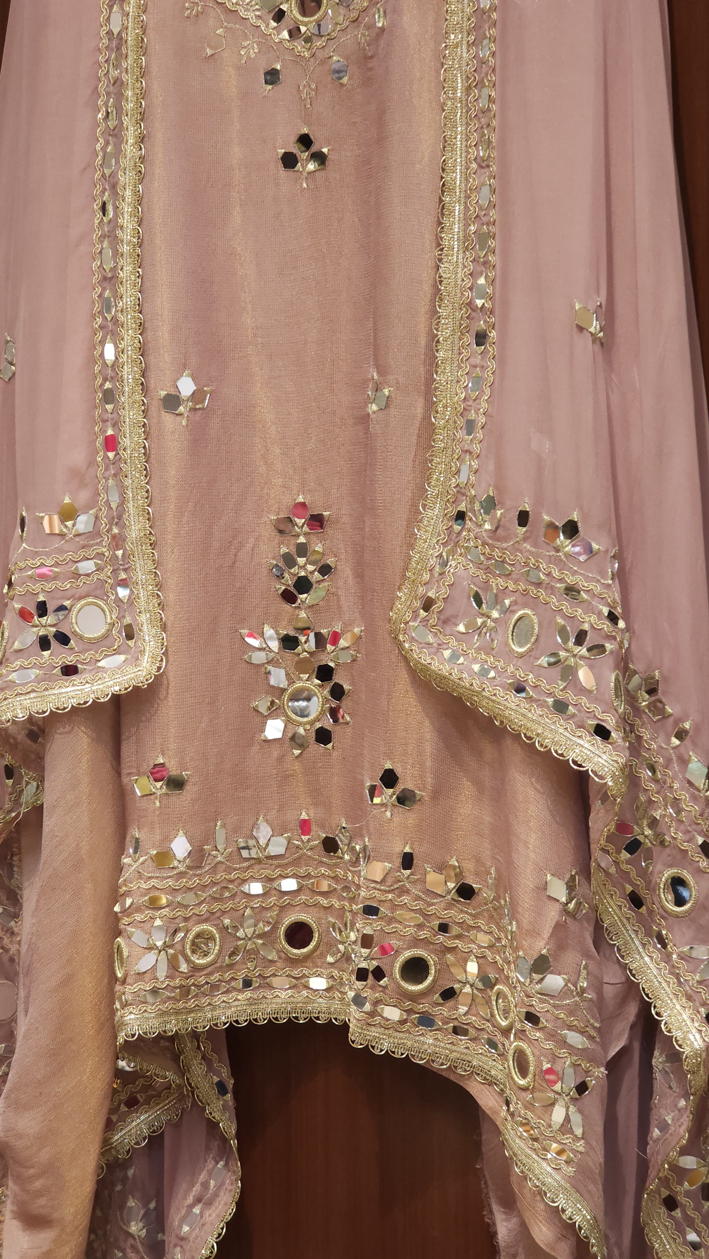 Texture Gold Tissue Mirror Suit 2.O