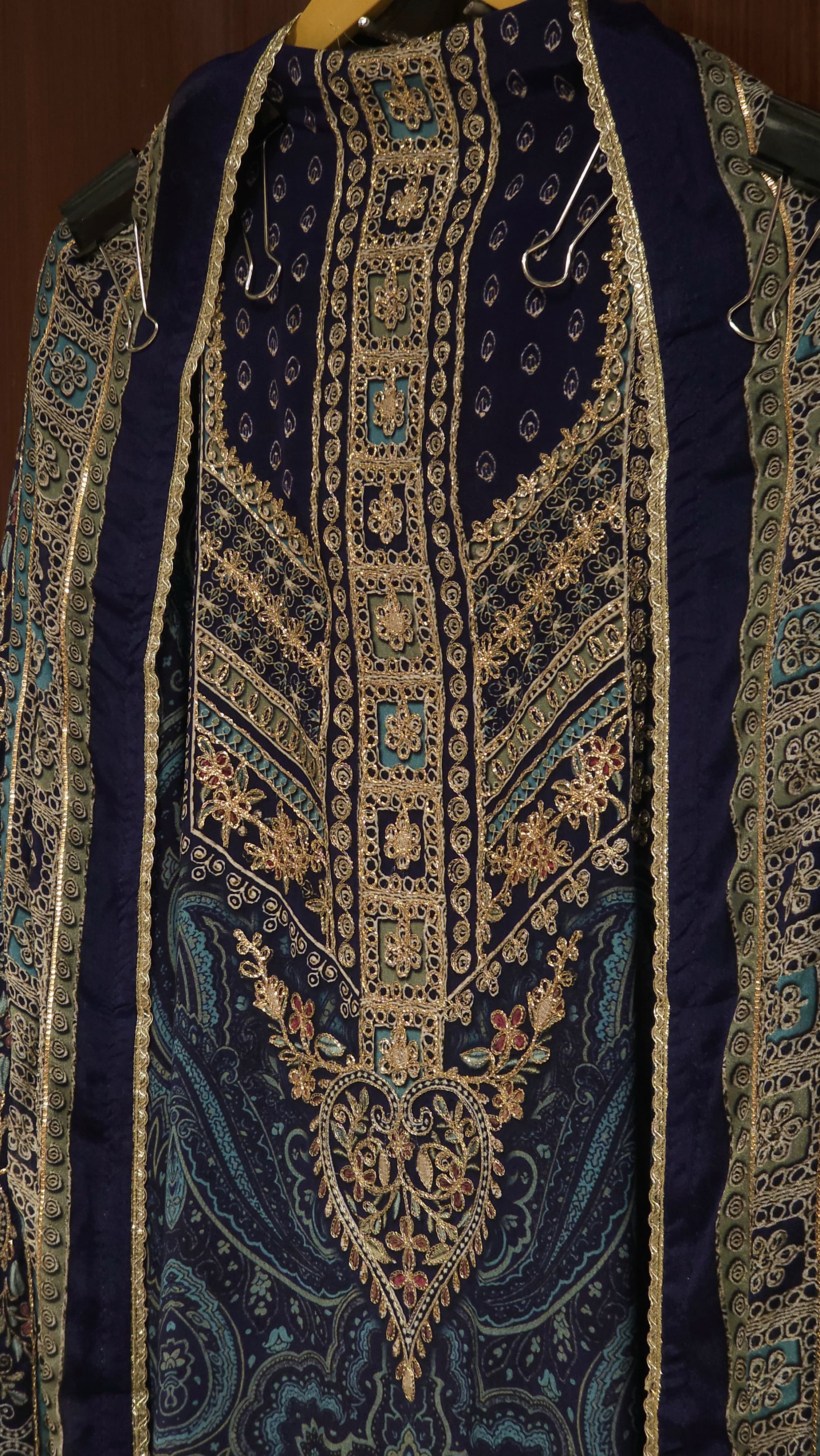 The Royal Kashmiri -Pure Crepe Embroidery Suit