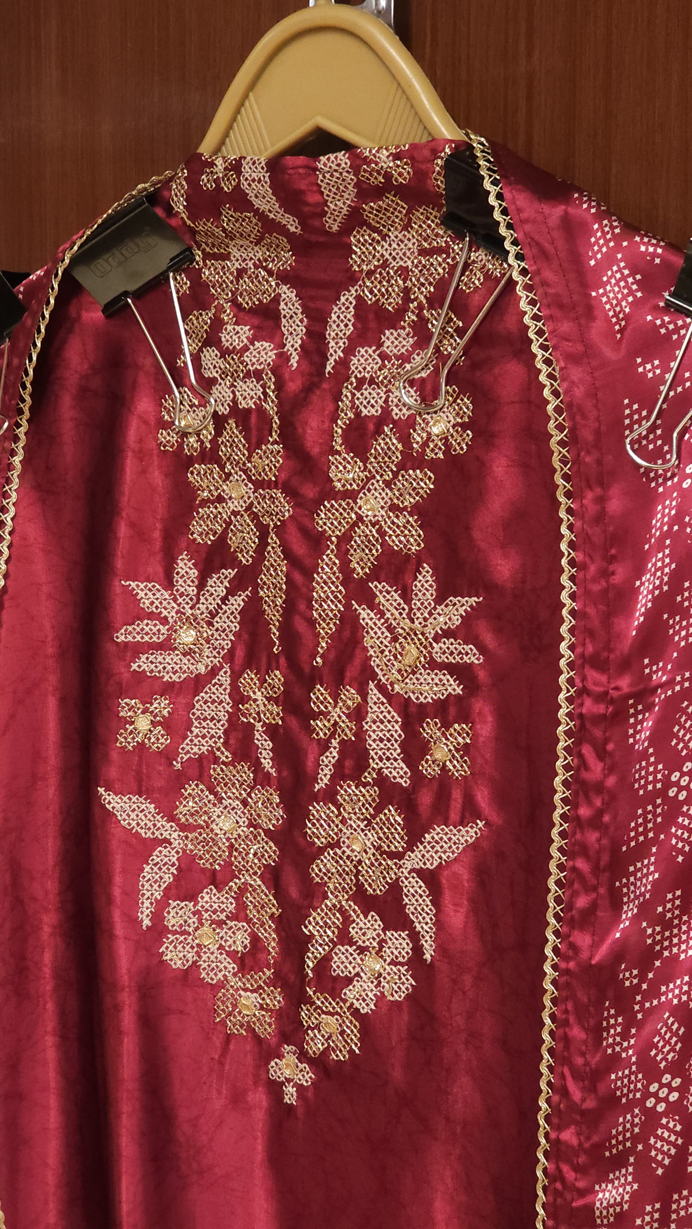 Gajji Silk 1.O with Bandhani Prints