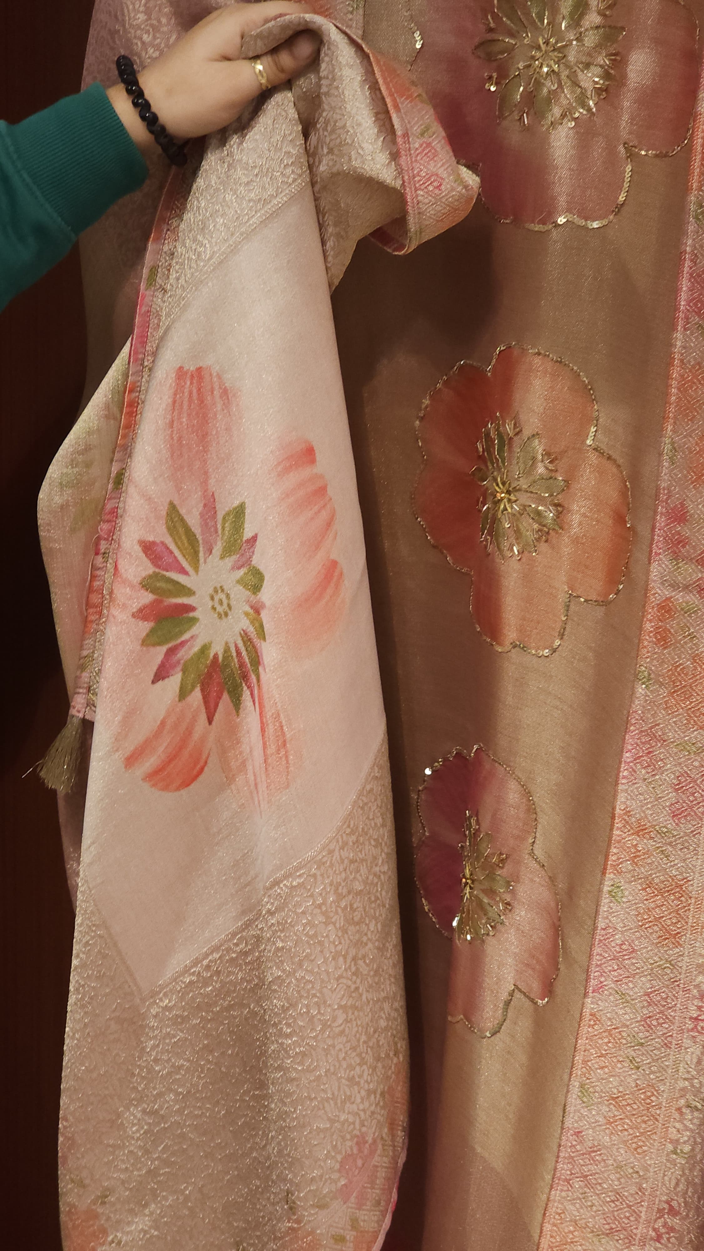 Brocade Silk Suit, Brush-Effect Print Edition ( Elegant handwork)