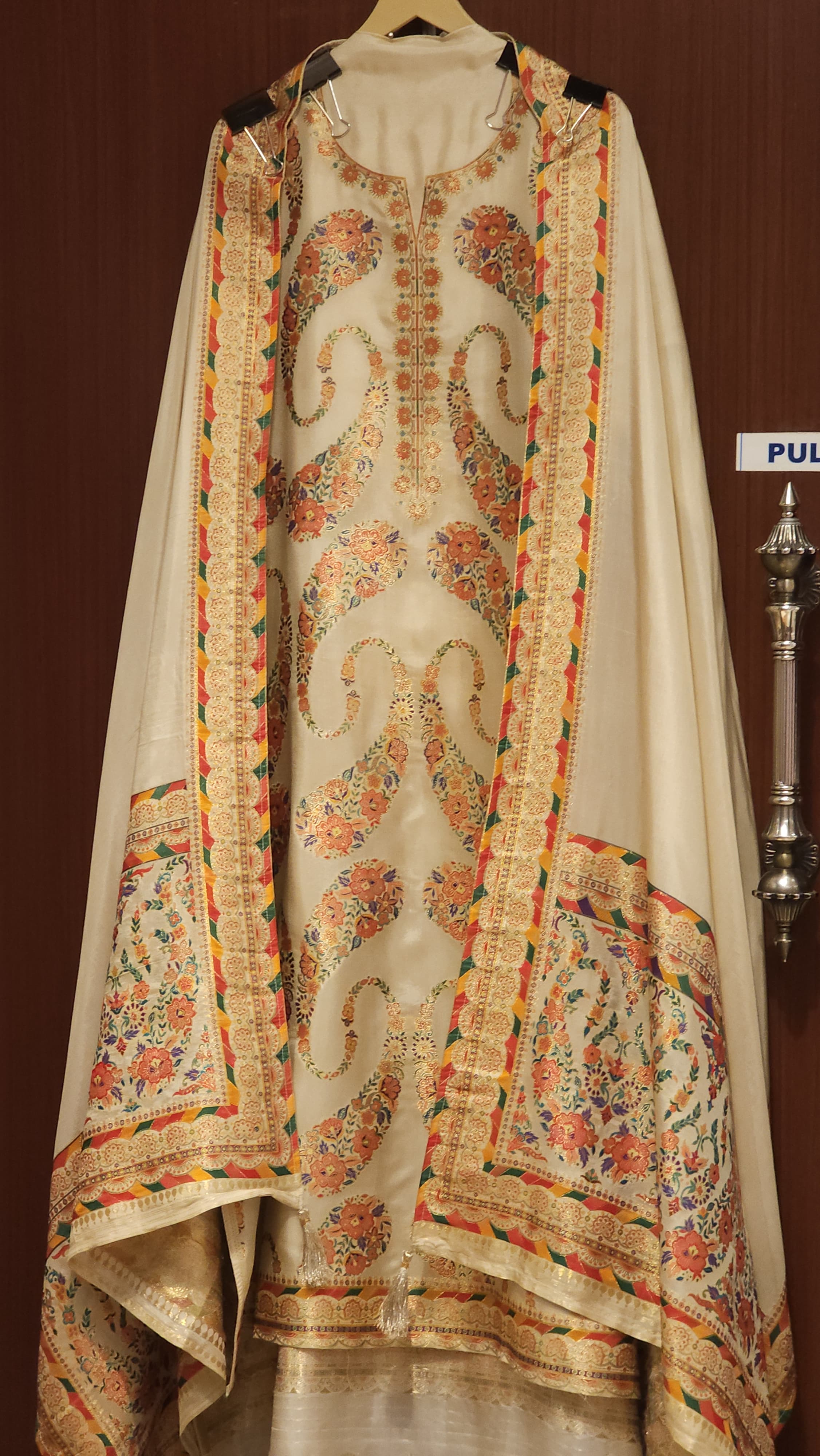 Silk Jacquard Weave suits with Position Printing 5.0