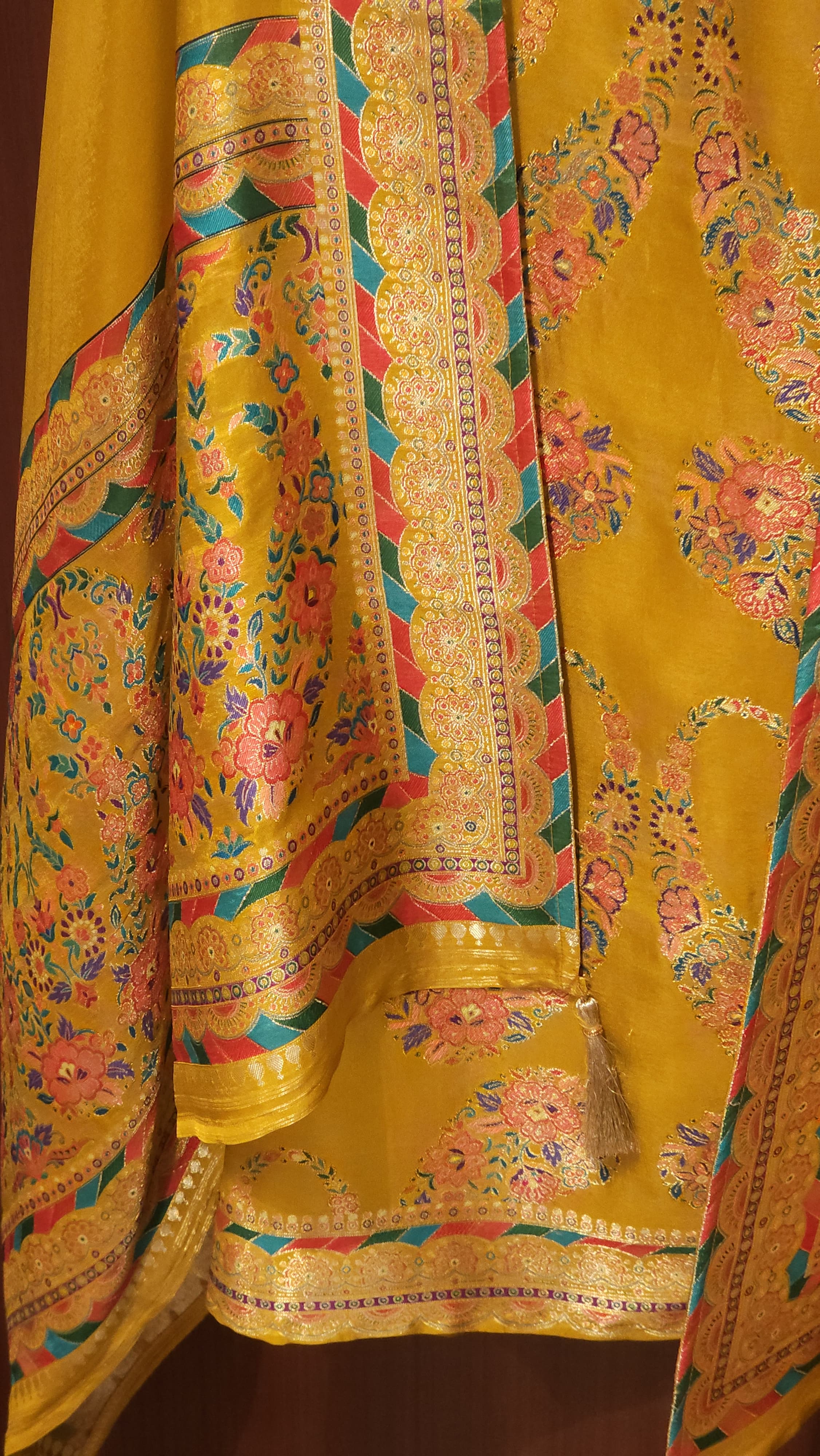 Silk Jacquard Weave suits with Position Printing 5.0