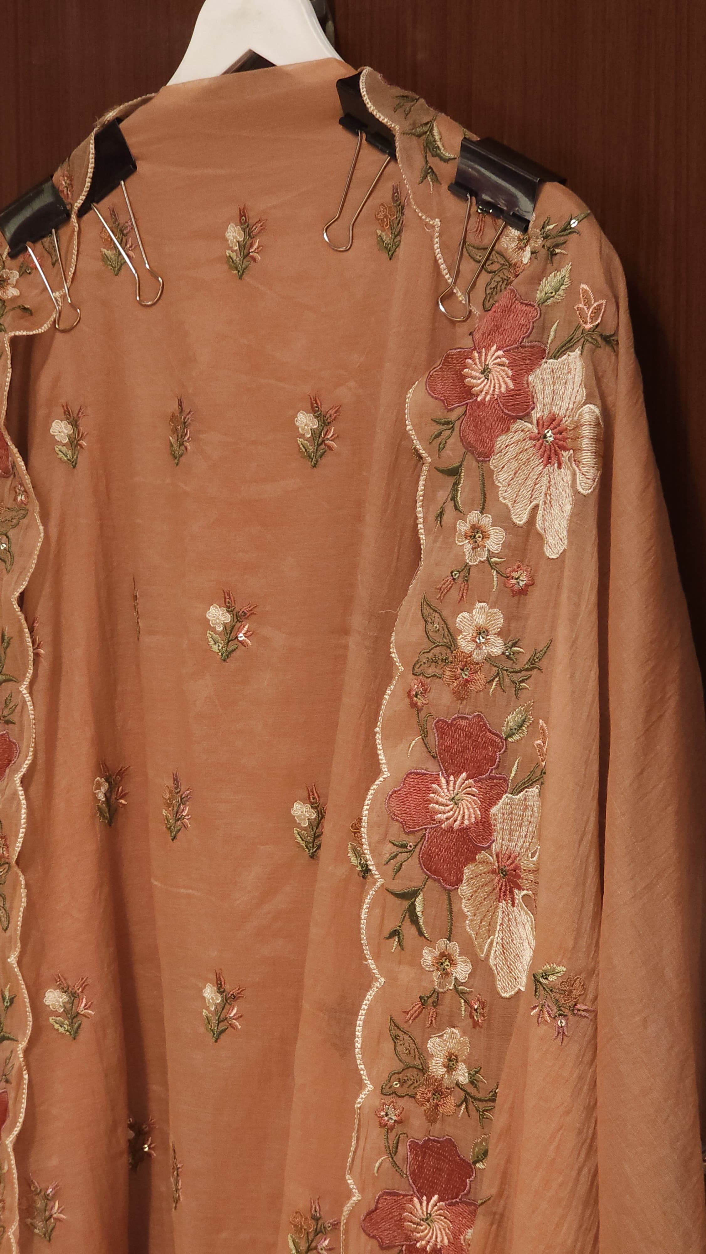 Mul chanderi Suit with Multicolor Thread Work