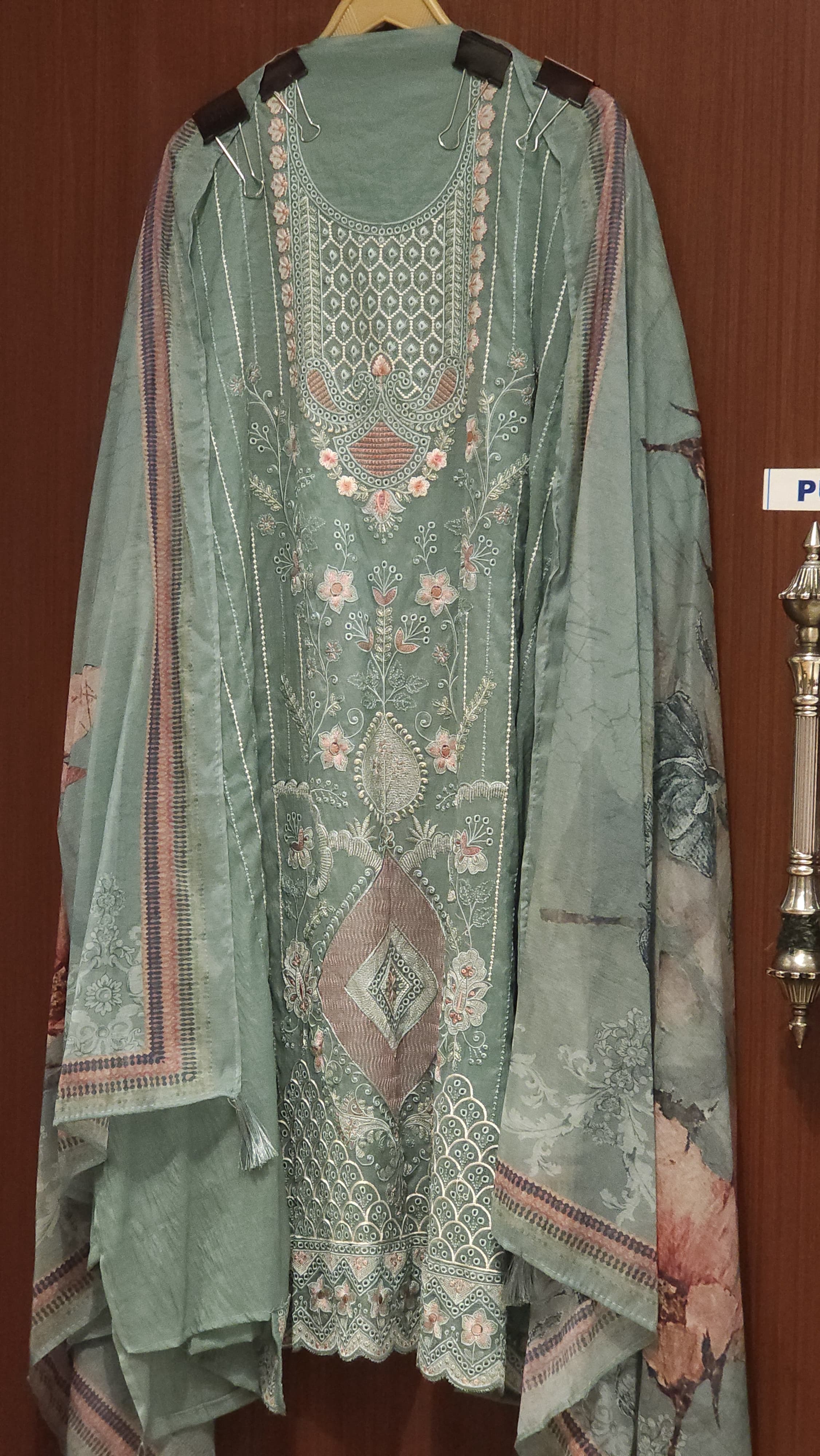 Mul Cotton Suit featuring cutwork & multicolor thread embroidery