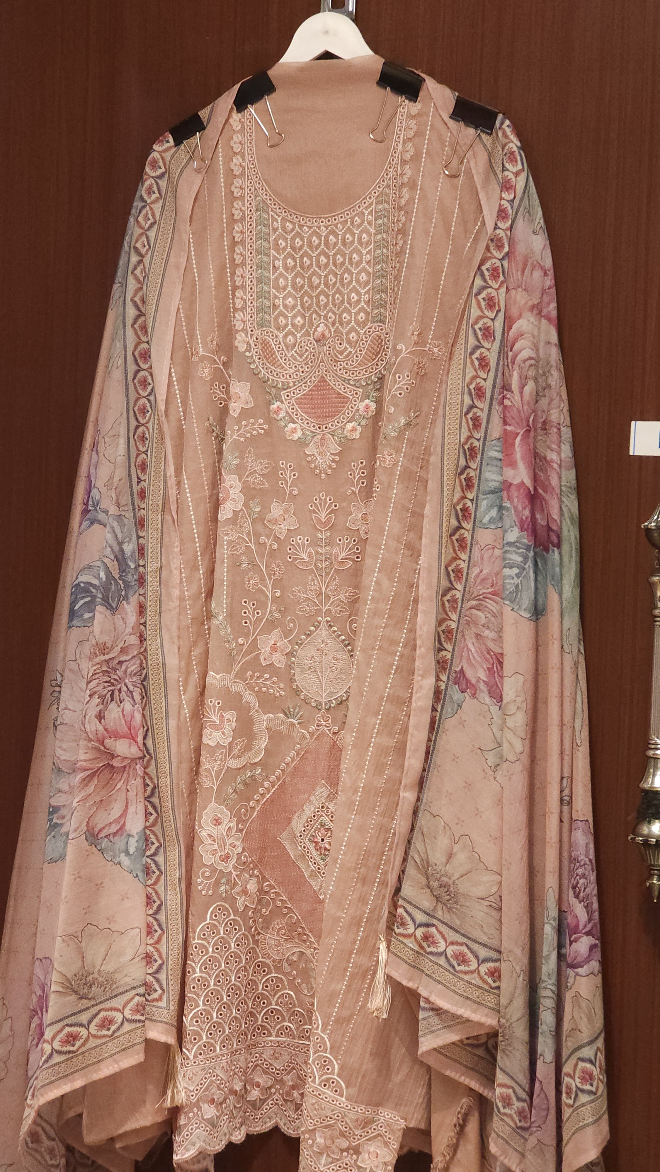 Mul Cotton Suit featuring cutwork & multicolor thread embroidery