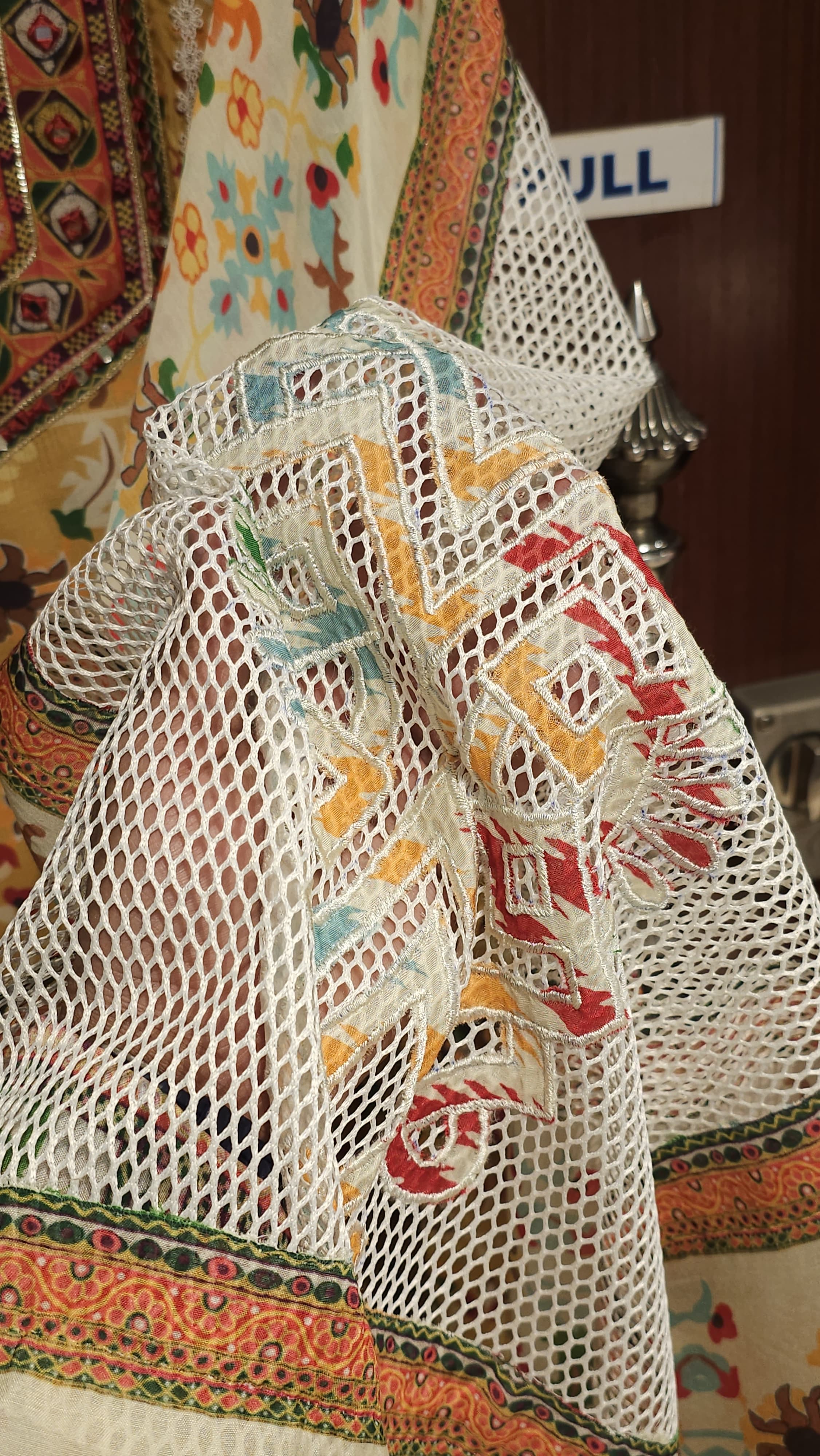 Patola Prints x Muslin – Karachi Jaali in Dupatta