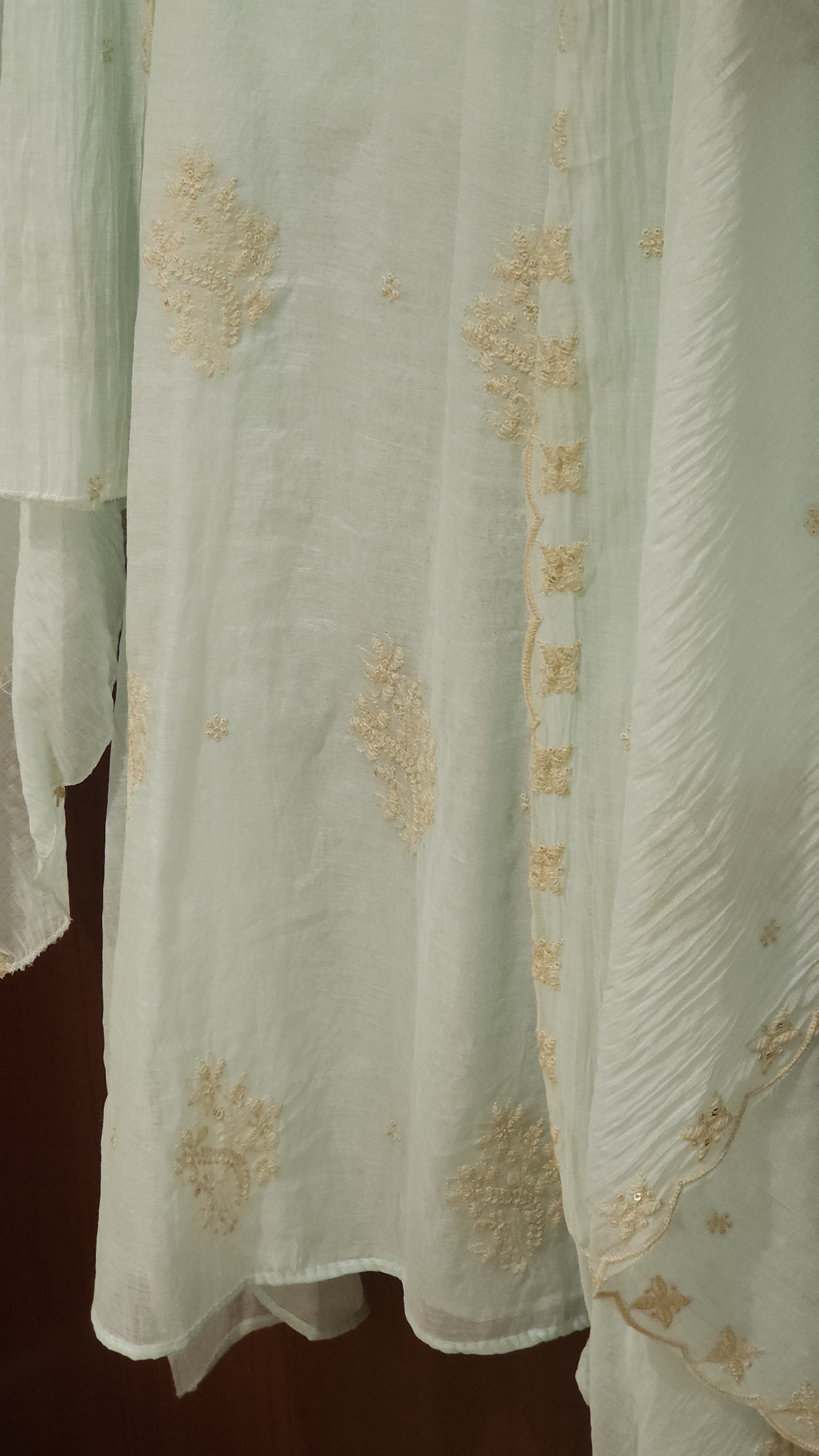 Mul Chanderi Suit in Lucknowi Embroidery