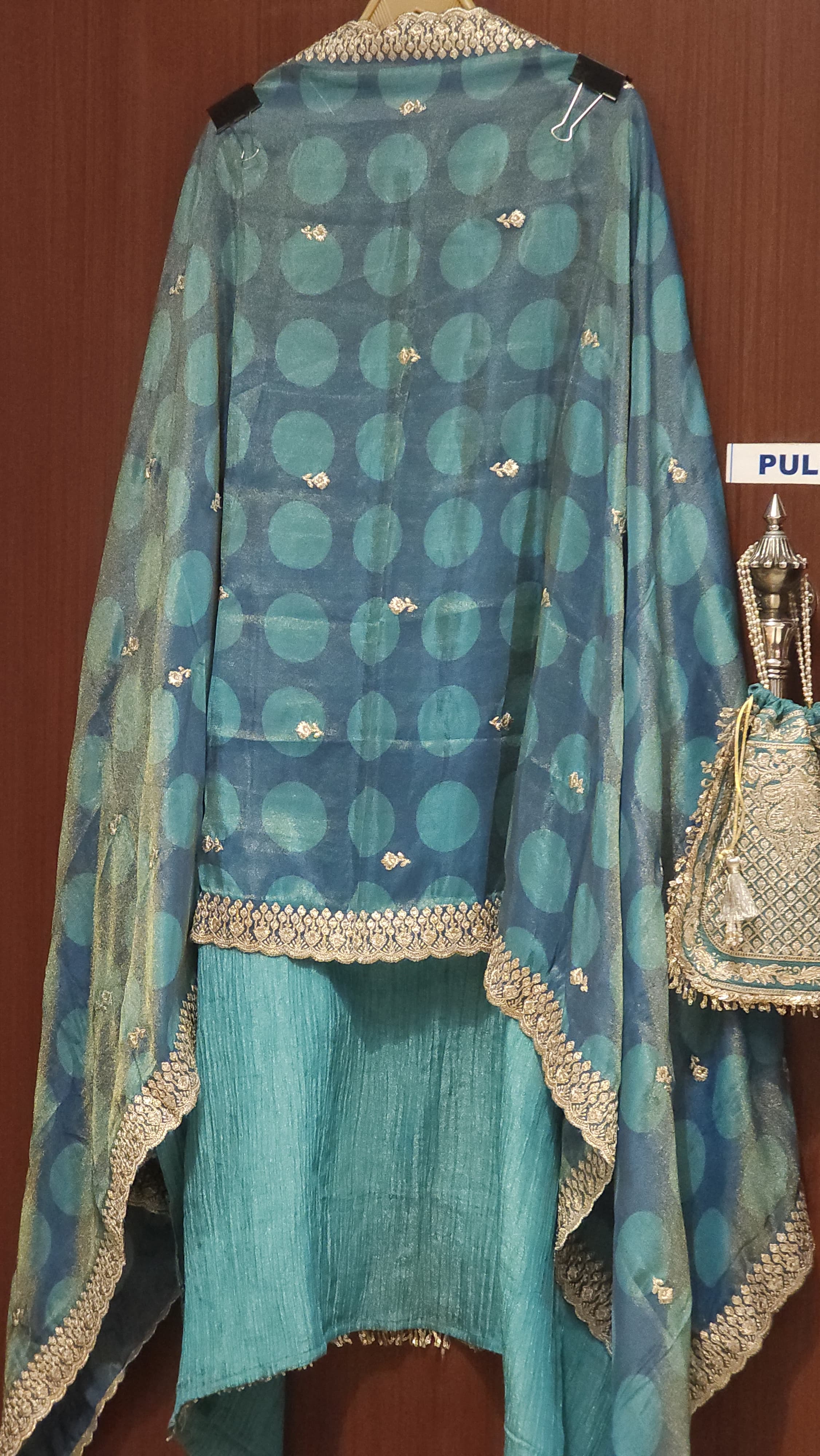 Wrinkled Tissue Suit– Summer Formal Edit (Printed Dupatta)