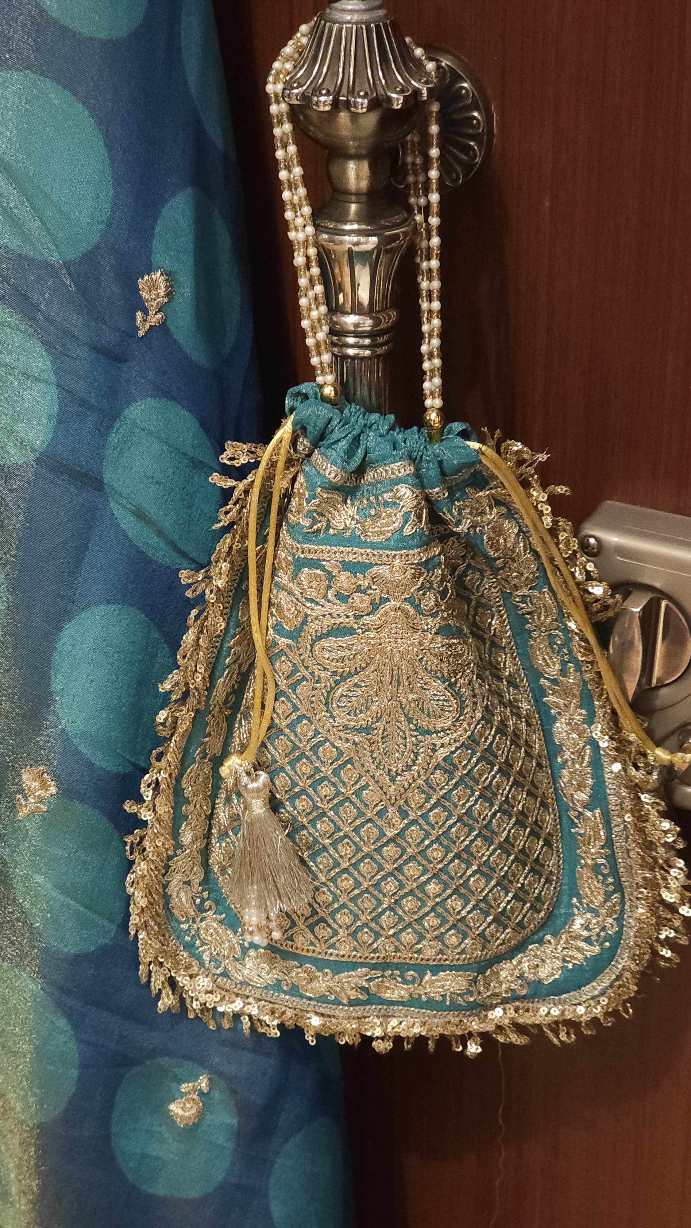 Wrinkled Tissue Suit– Summer Formal Edit (Printed Dupatta)