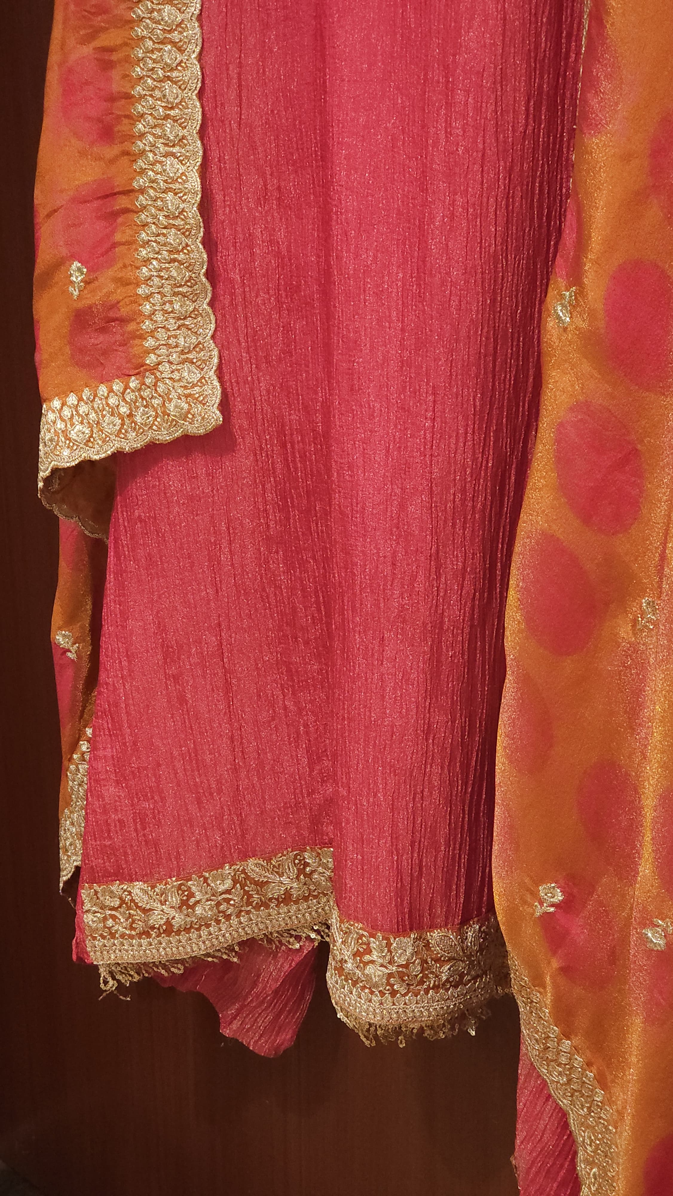 Wrinkled Tissue Suit– Summer Formal Edit (Printed Dupatta)