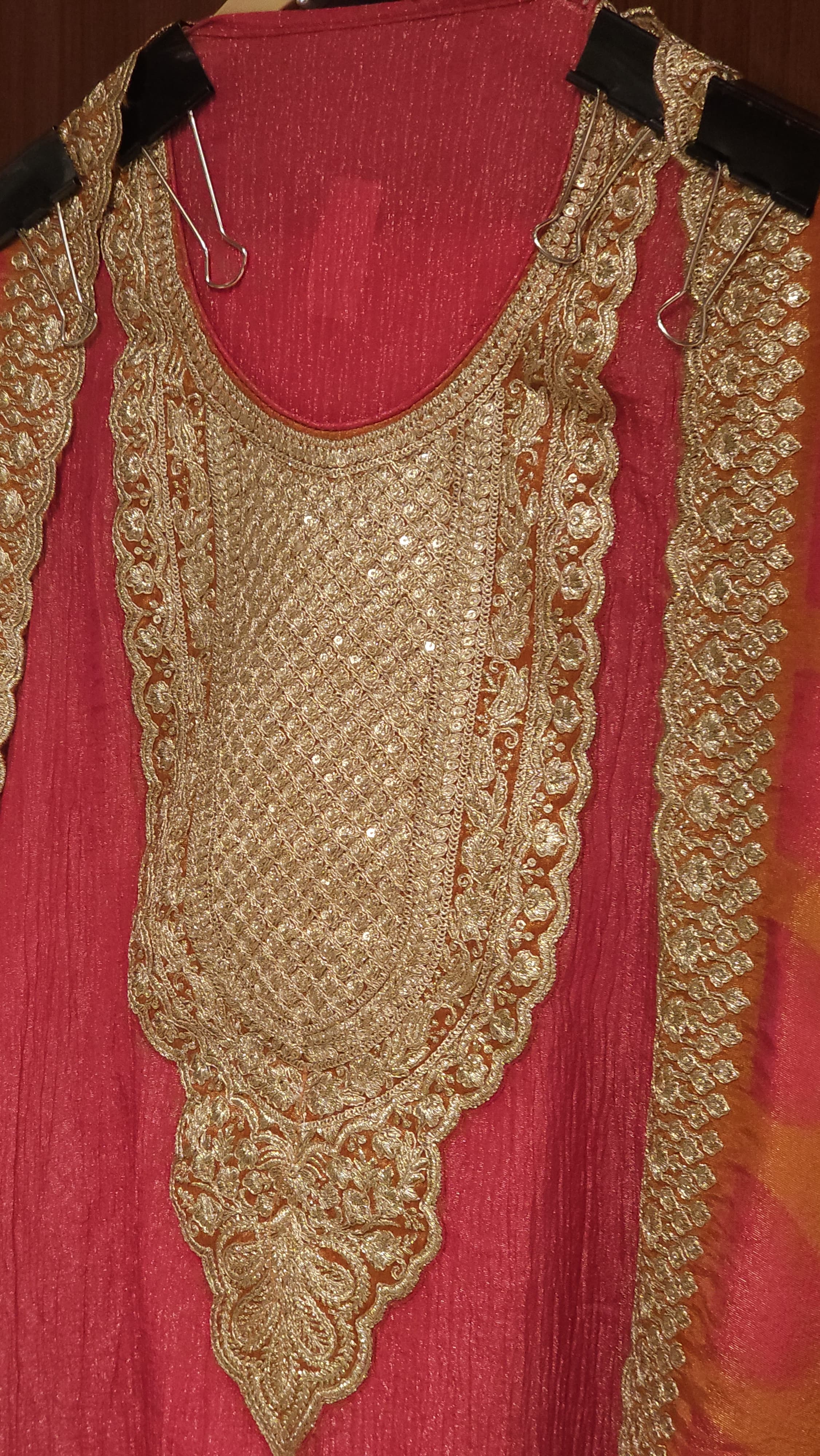 Wrinkled Tissue Suit– Summer Formal Edit (Printed Dupatta)