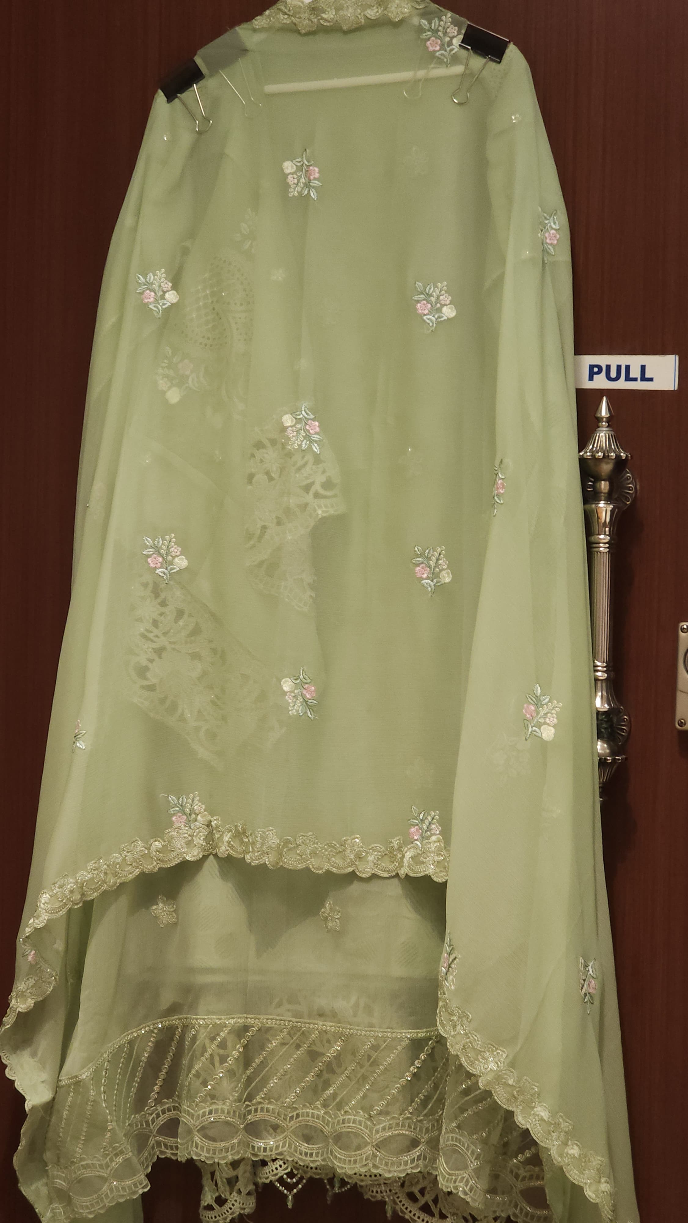Luxury Pakistani Chiffon Embroidered Suit 1.O