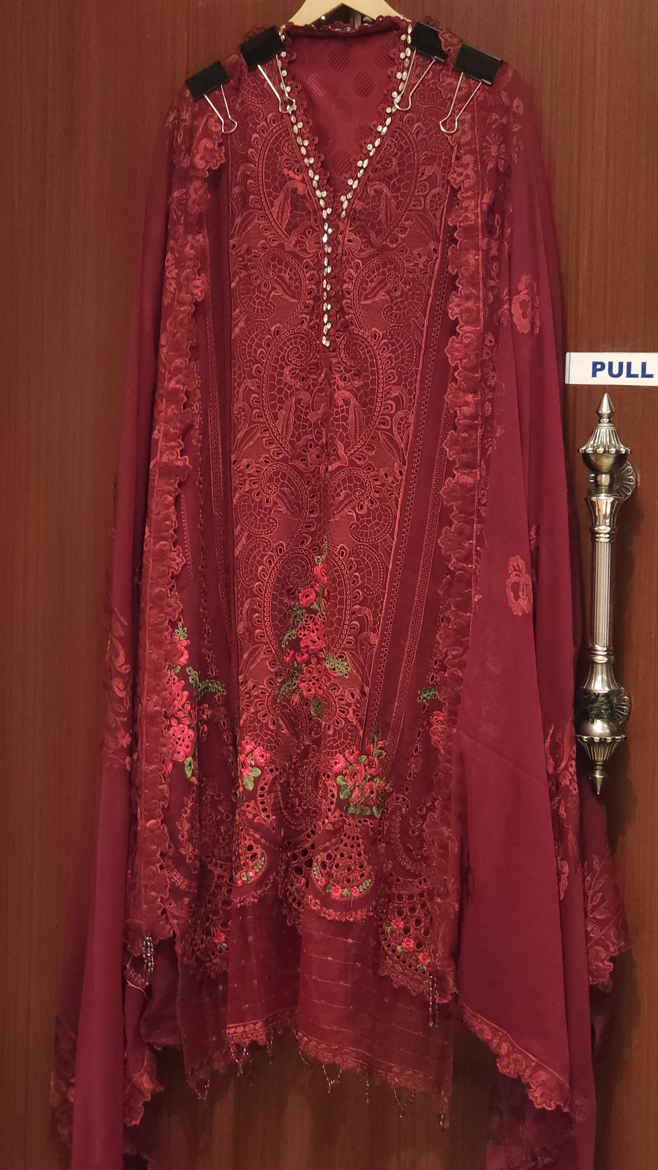 Luxury Pakistani Chiffon Embroidered Suit 1.O